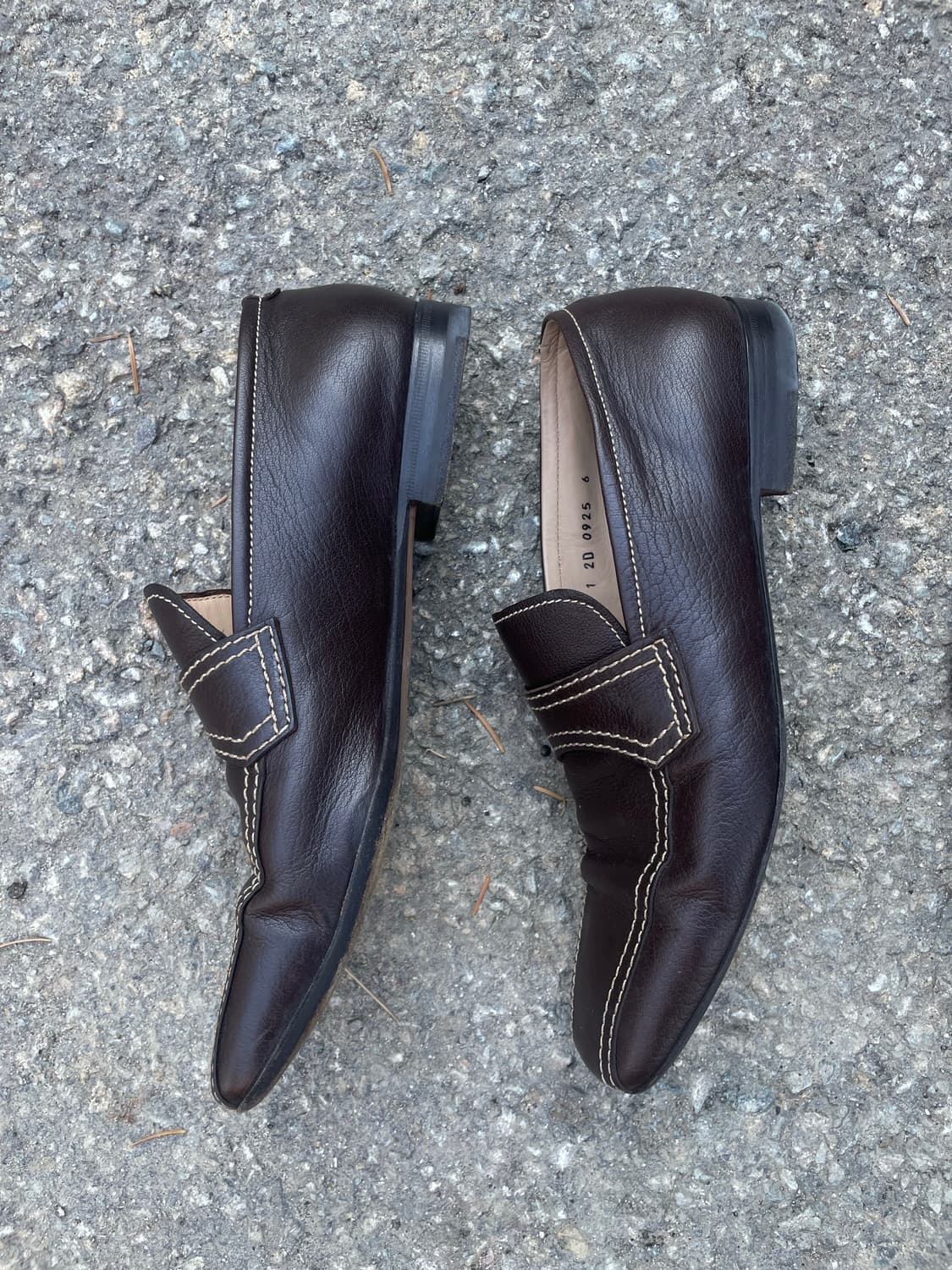 Vintage Prada Contrast Stitch Loafer 상품이미지4