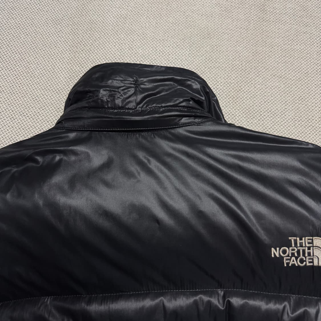 노스페이스 800 유광 패딩자켓 상품이미지6