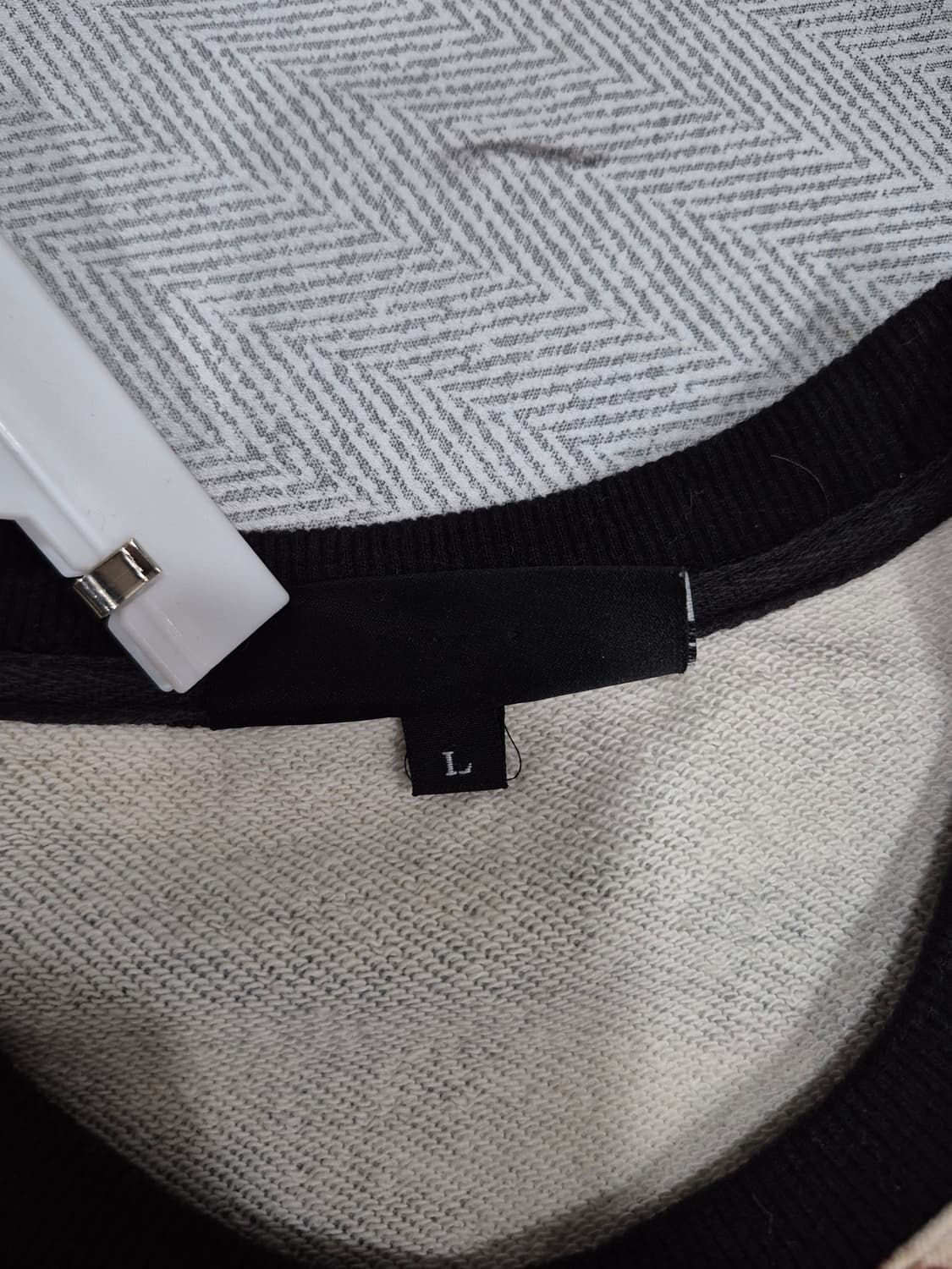 지방시  버터플라이 윙 프린트 코튼 테리 맨투맨 남녀공욜 100사이즈 상품이미지5