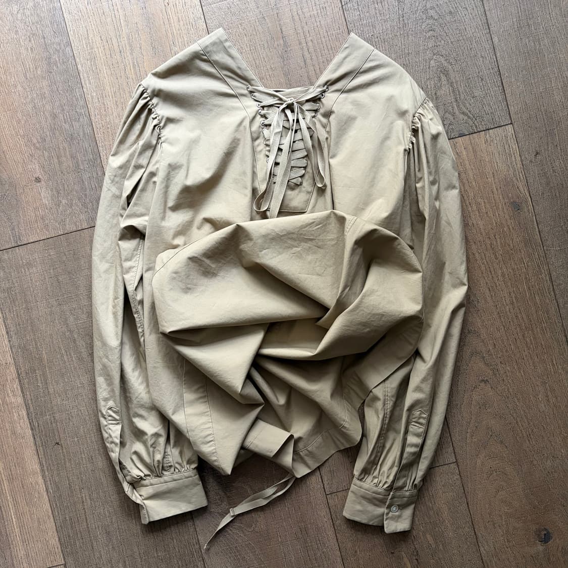 Corset Detail Shirring Puff Blouse 상품이미지4