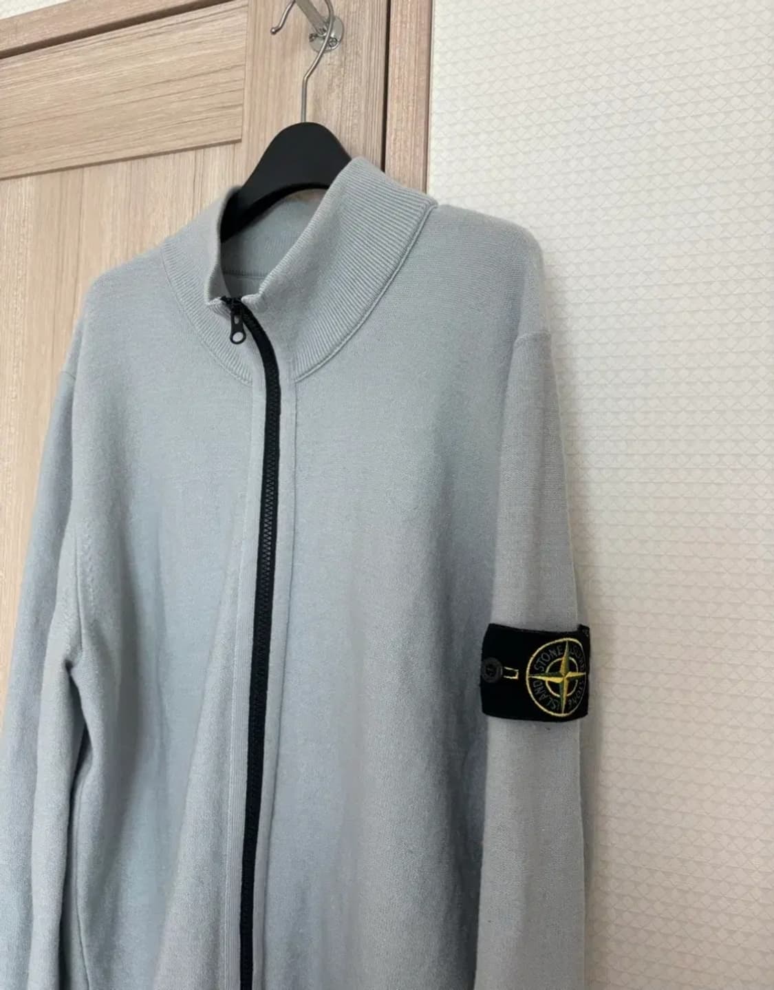 [정품/L] 스톤아일랜드 니트 집업 상품이미지1