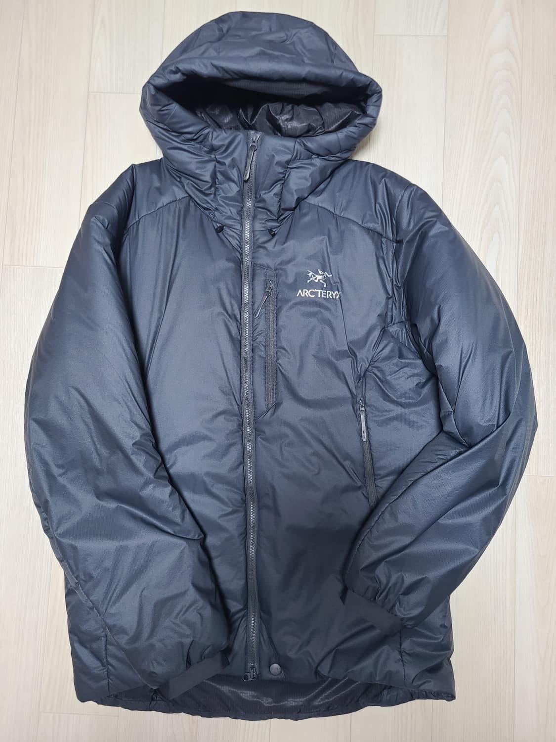 아크테릭스 누클리아이 SV 파카 남자 M 그래파이트  상품이미지2