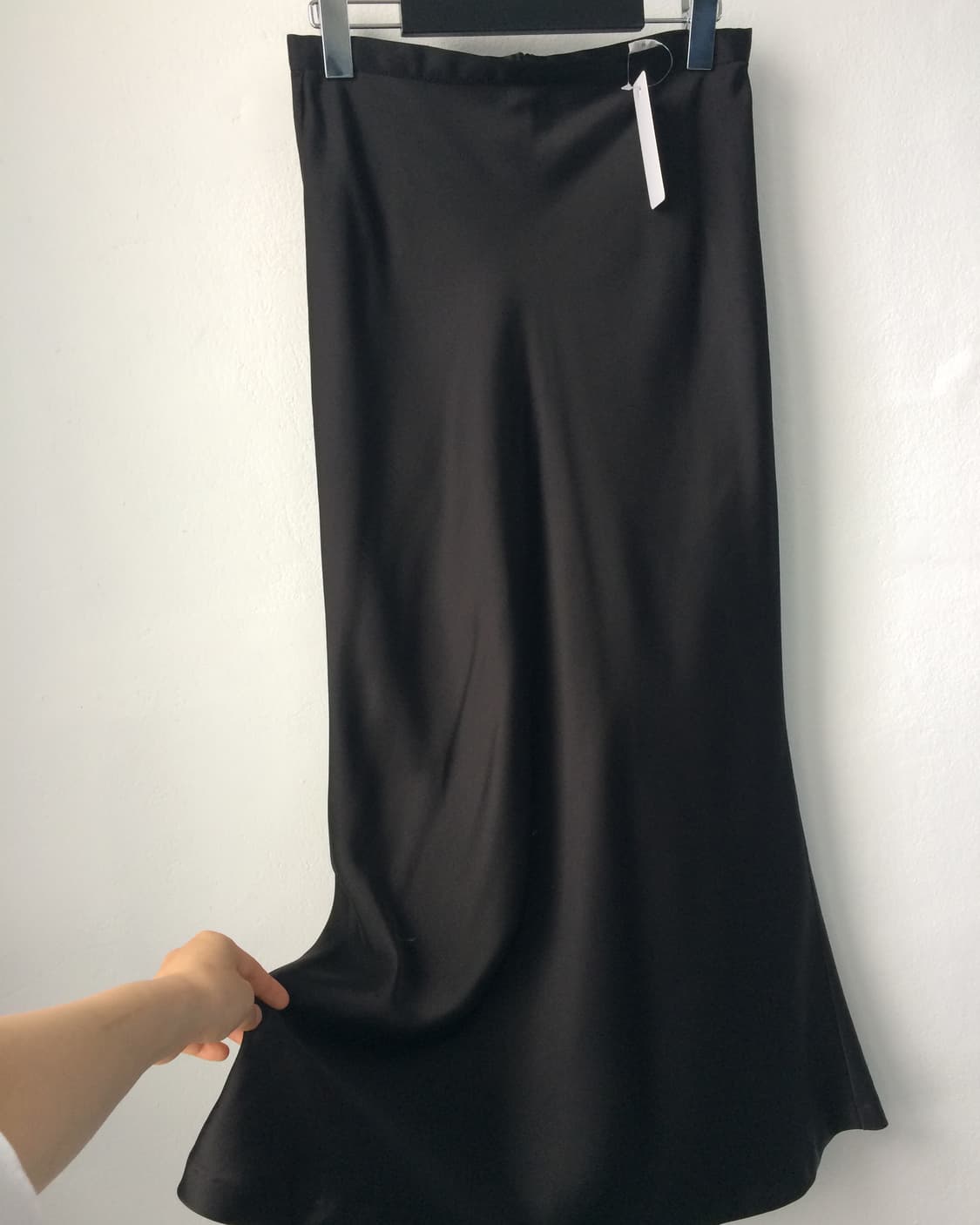 Glossy long skirt 상품이미지2