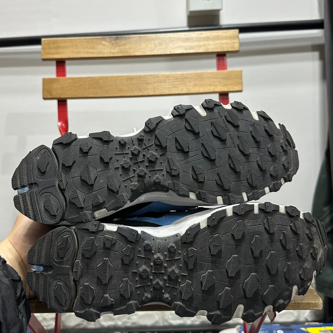 270) 아디다스 트레킹화 남성 남지 운동화 하이퍼터프 얼터드 블루 상품이미지5