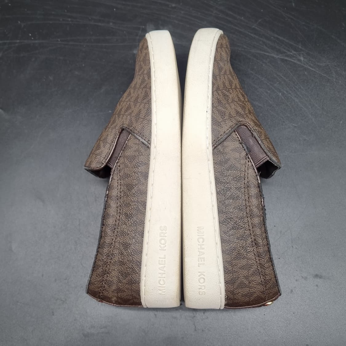 마이클코어스 가죽 슬립온 230 상품이미지5