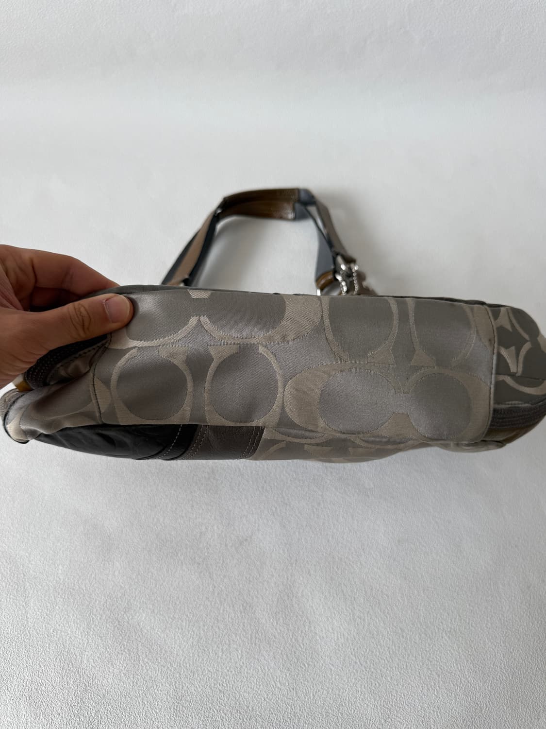 코치(COACH) 레더 패치워크 숄더백 상품이미지7