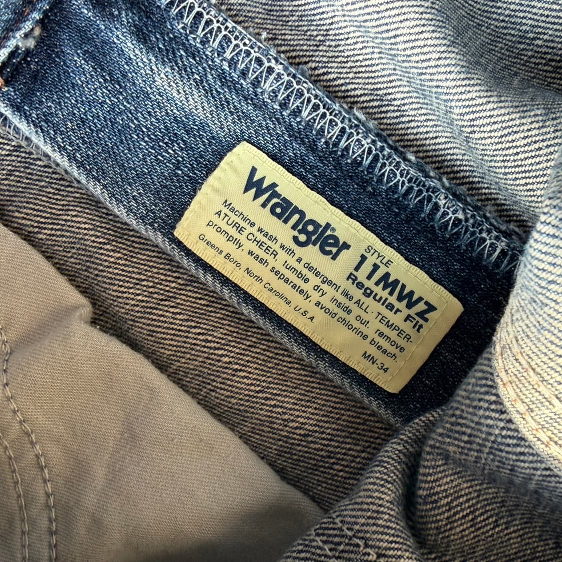 랭글러 11MWZ 데님 레귤러핏 상품이미지8