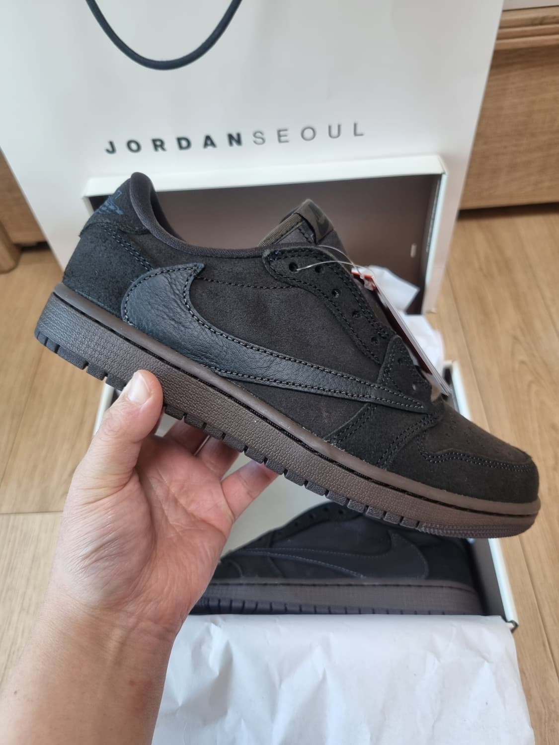 조던 1 x 트래비스 스캇 레트로 로우 OG SP 벨벳 브라운 250 상품이미지1
