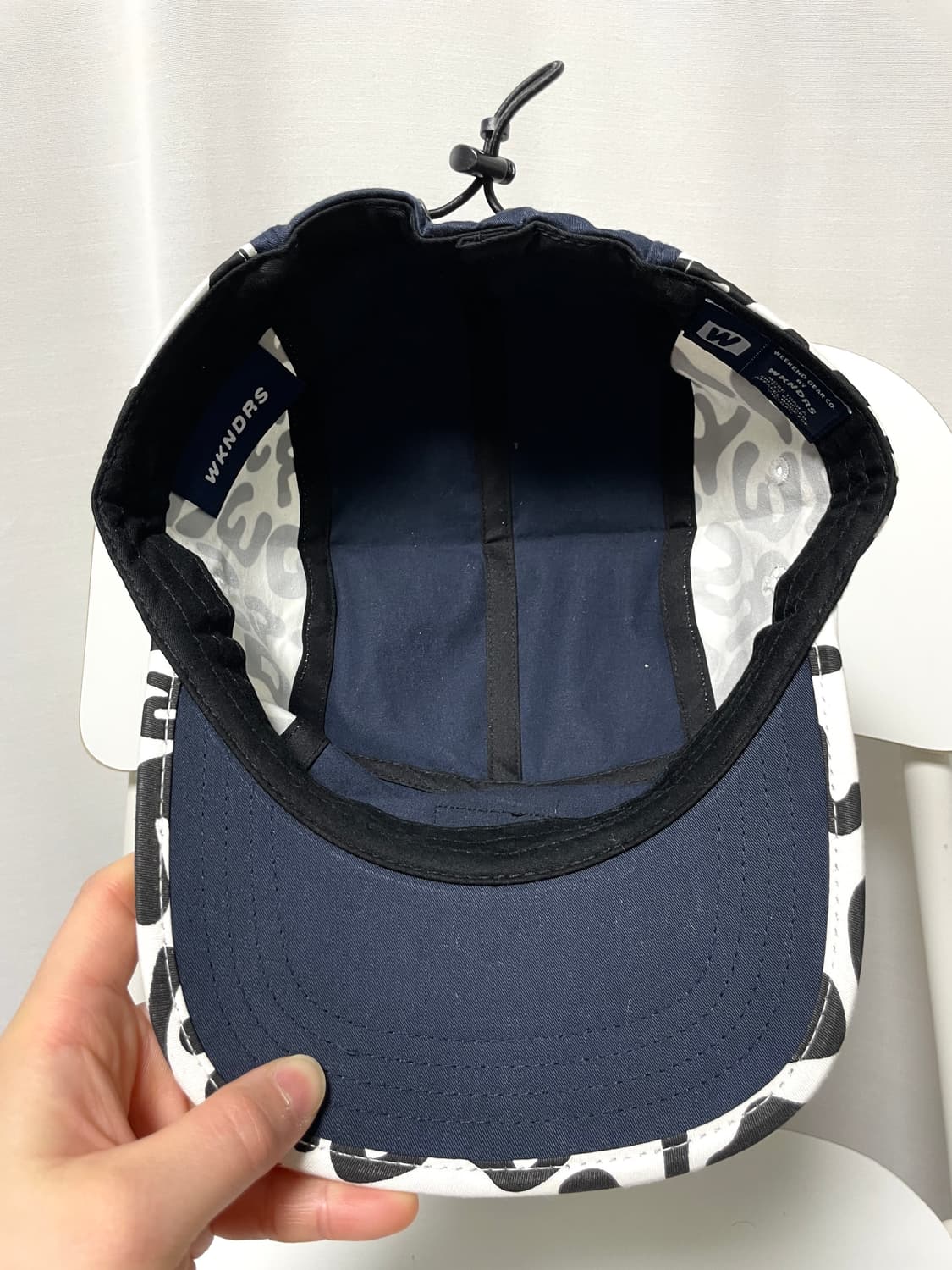 (1회 착용) 위캔더스 스트링 패턴 캠프캡 모자 _ 네이비 상품이미지8