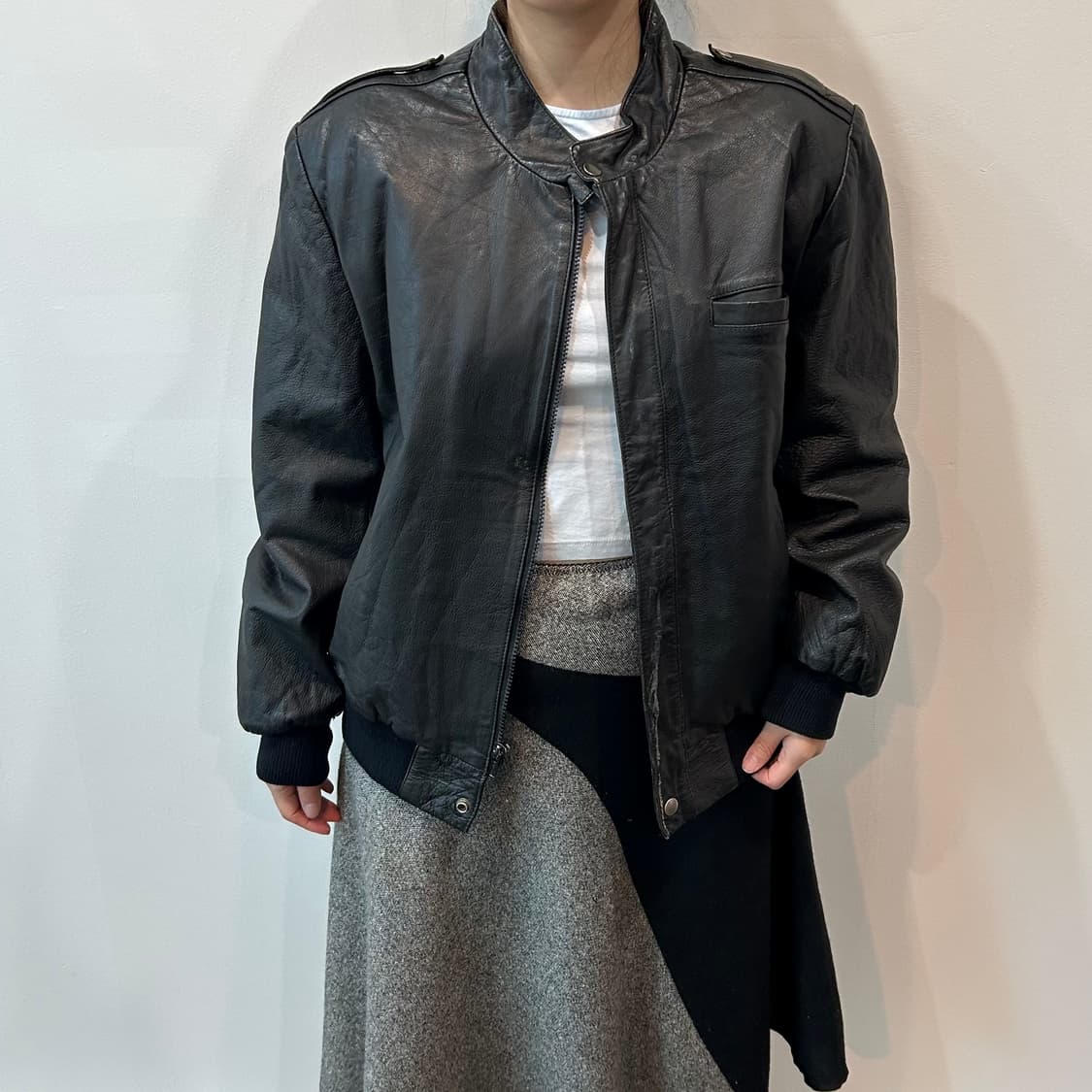 블랙 봄버 레더 자켓 상품이미지2