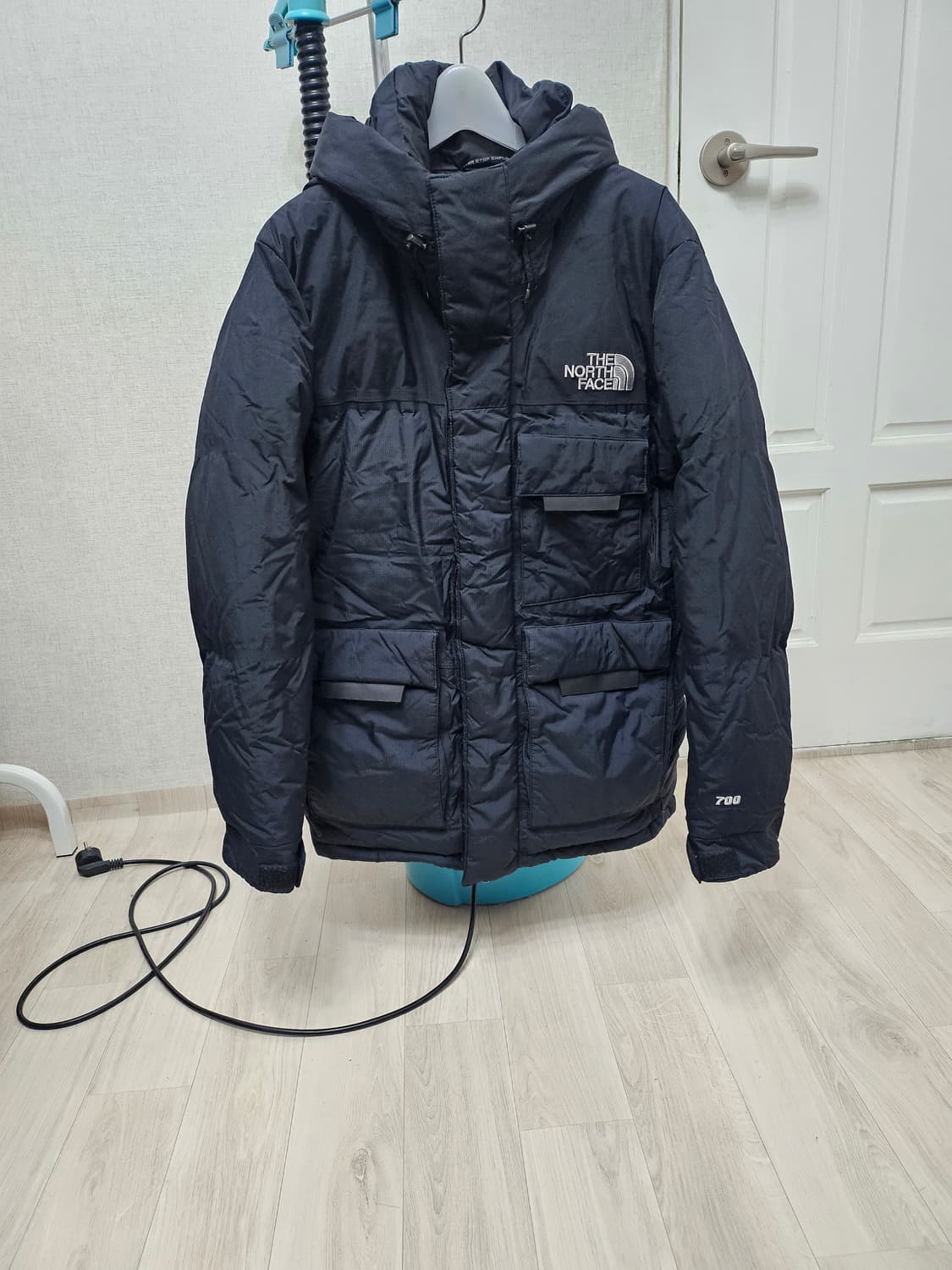 (90~95)S☆초대장급☆ 노스페이스 700 [블랙]폴라구스다운 대장패딩 상품이미지1