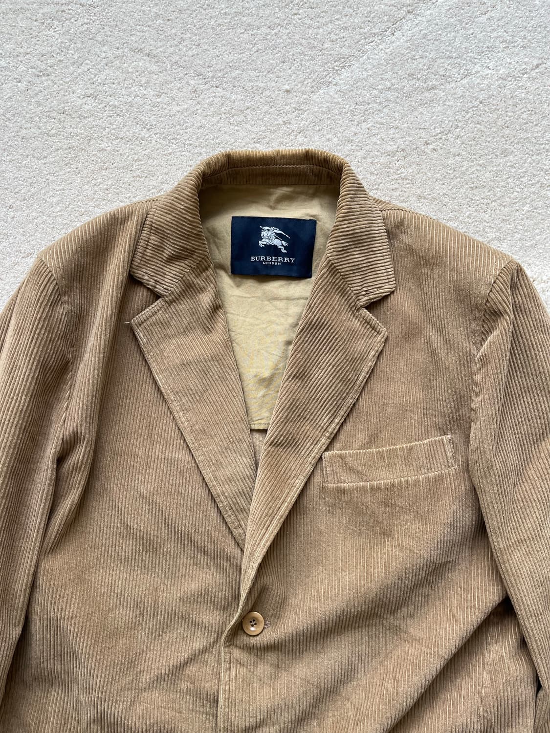 버버리 베이지 코듀로이 자켓 (105) 상품이미지5