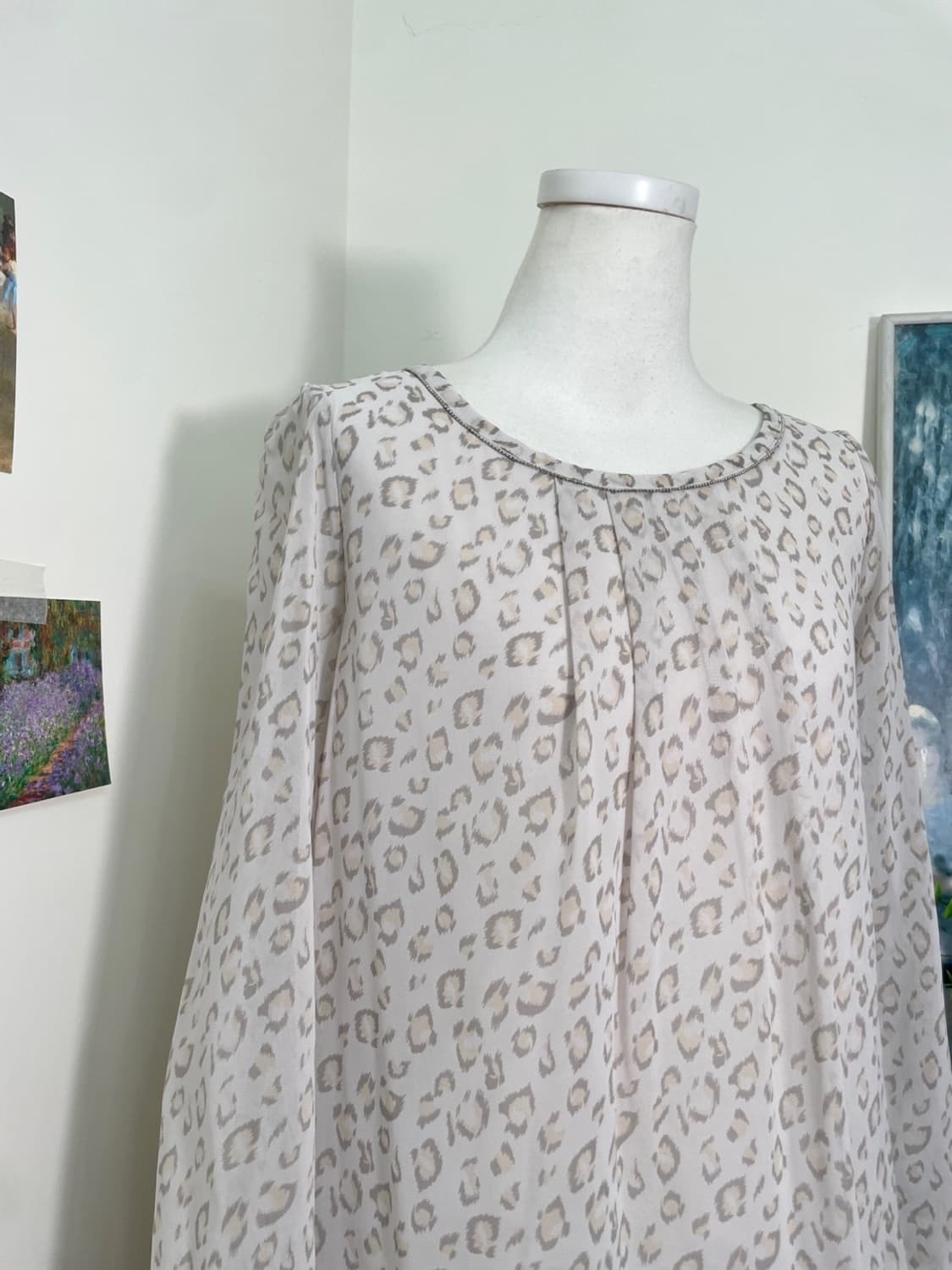 mute lavender leopard pleats point blous 상품이미지6