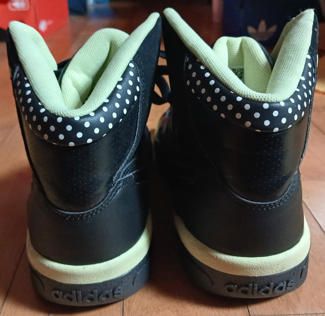 아디다스 오리지날 무톰보 240 상품이미지5