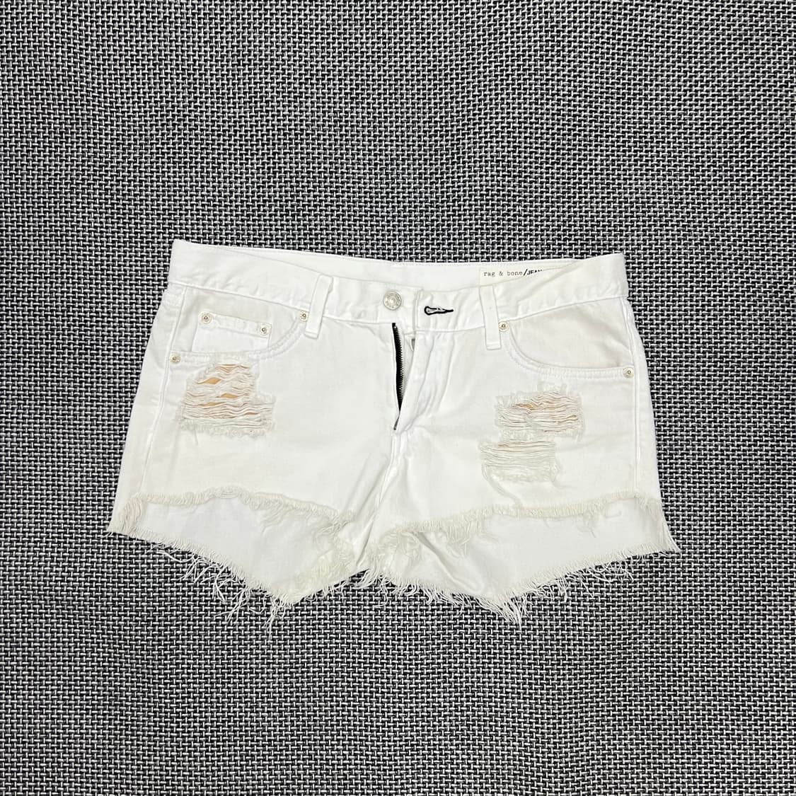 랙엔본 화이트 데님 숏팬츠 상품이미지1