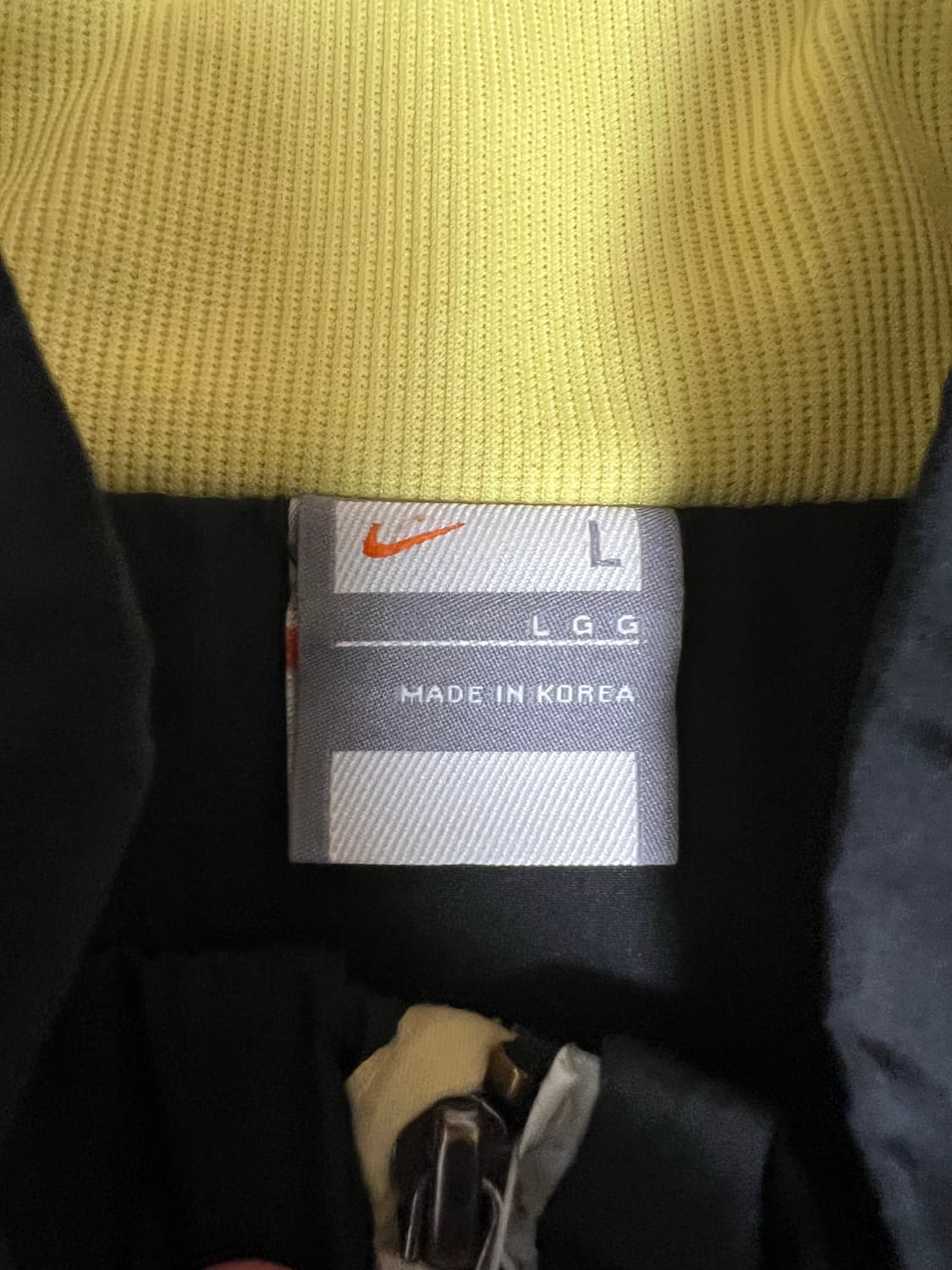 00s 나이키 솔로 스우시 올드스쿨 블랙 바람막이 리플렉티브 윈드브레이커 상품이미지3