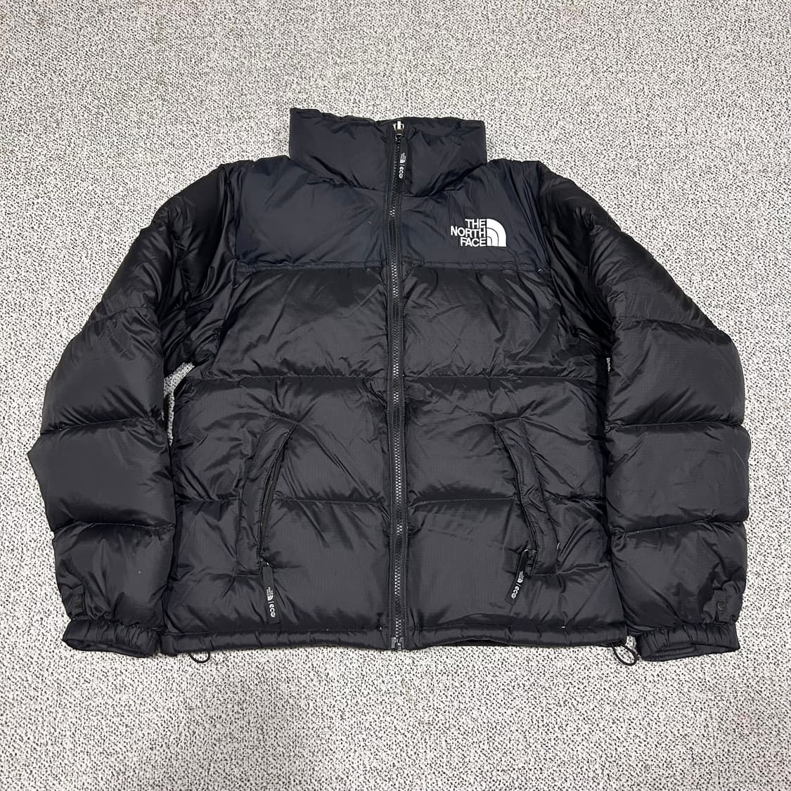노스페이스 눕시패딩 상품이미지1