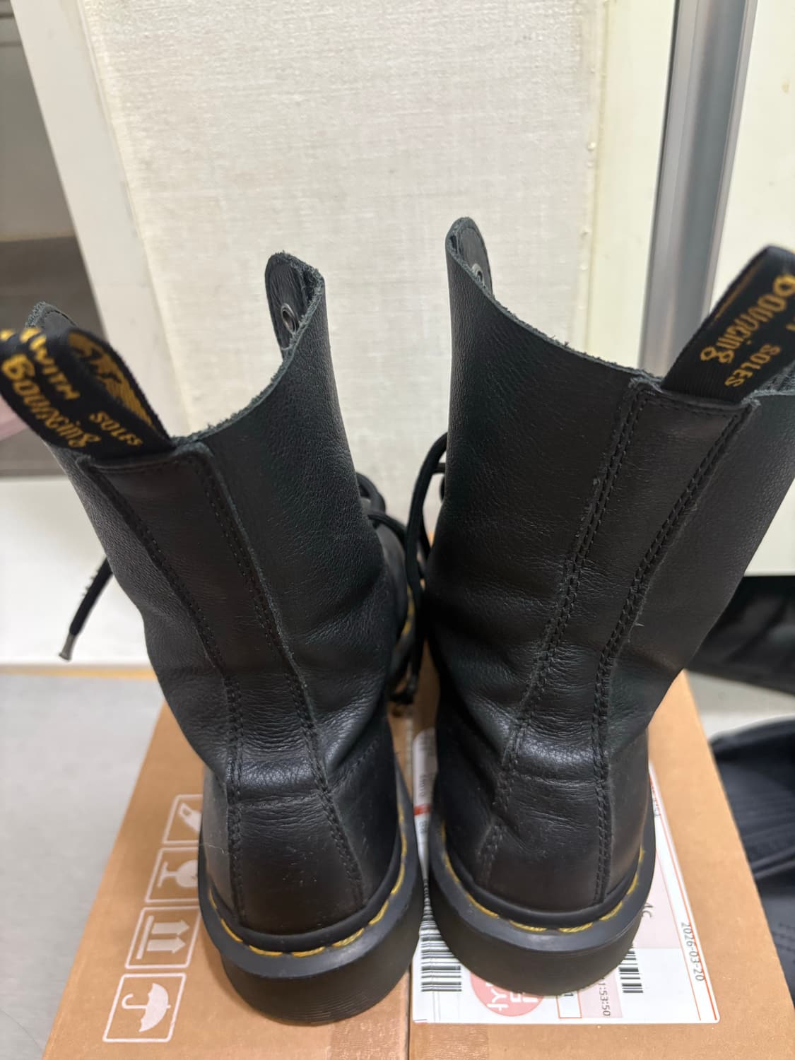 닥터마틴 1490 버지니아 상품이미지2