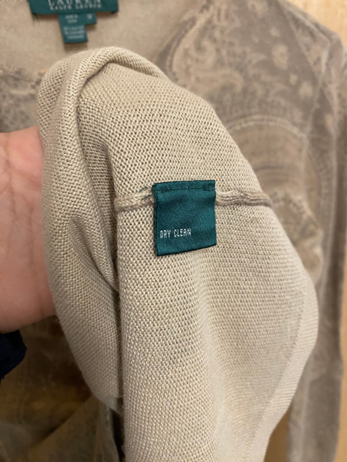 캐시미어 실크 혼방 페이즐리 니트 티셔츠 상품이미지9