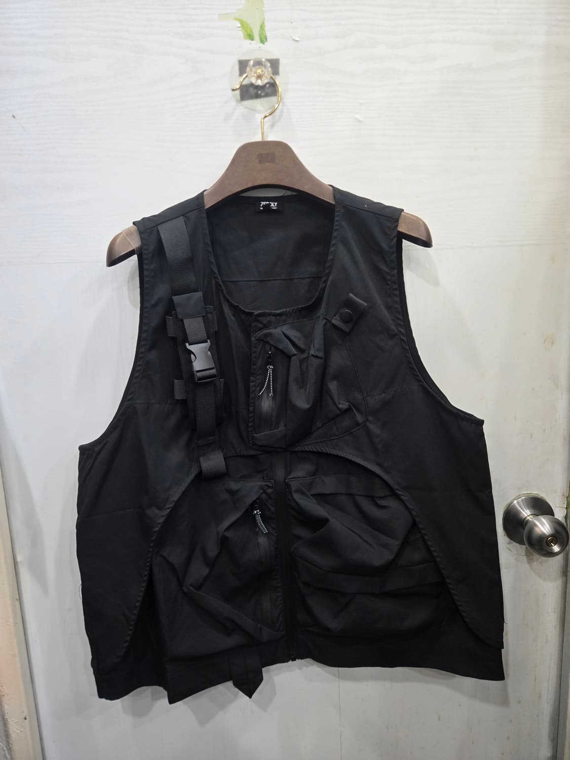 105,XL )) Zeroly 올블랙 조끼! 주머니 짱많아요! 실용성굿 상품이미지1