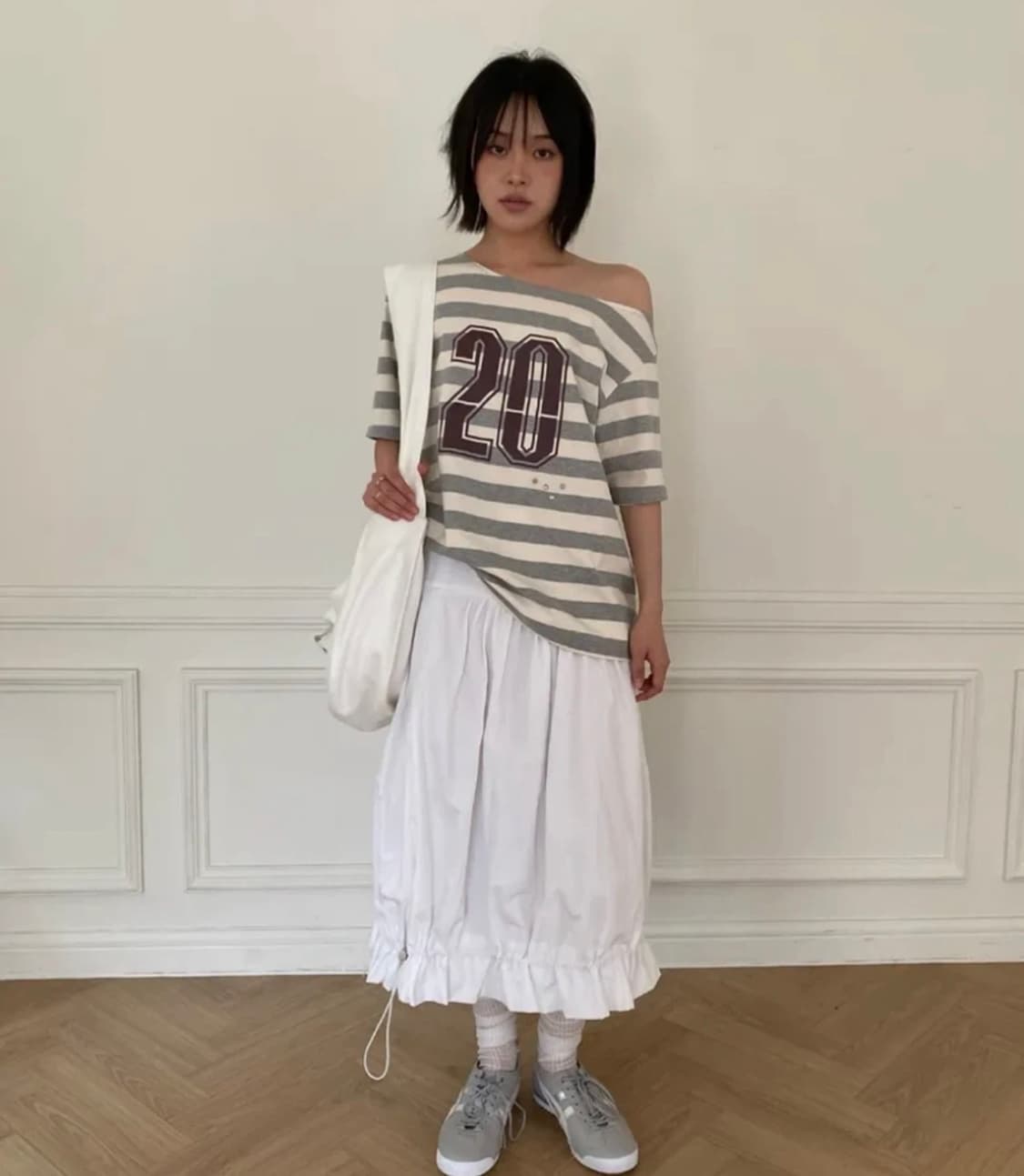 밀로우먼 오프숄더 스트라이프 티셔츠 (멜란지 그레이) 상품이미지1