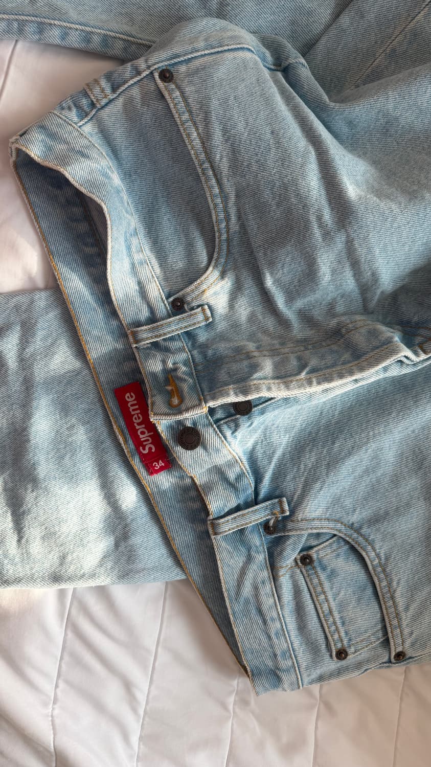 슈프림 레귤러 진 워시드 블루 23FW 34 상품이미지3