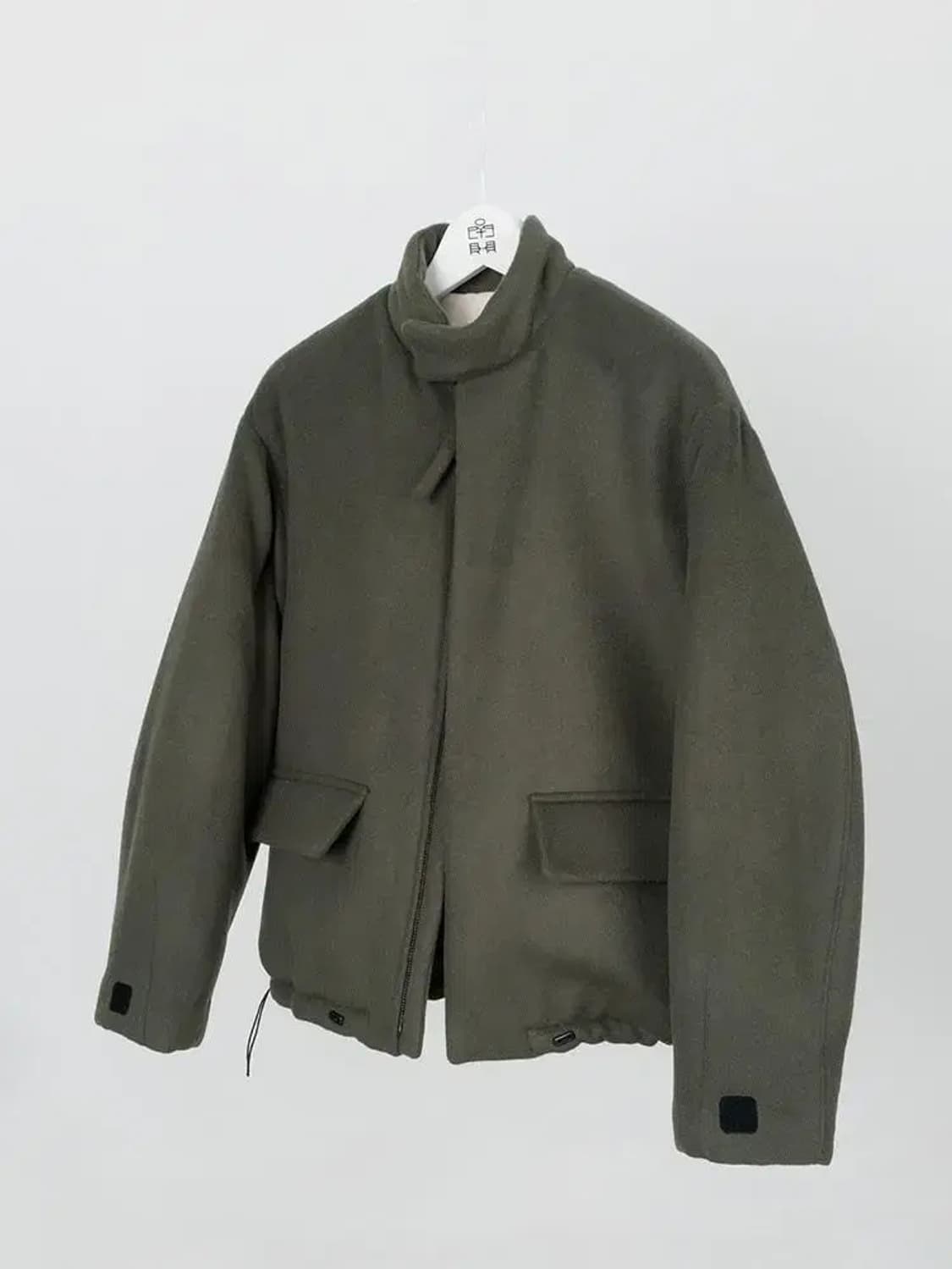 폴리테루 울 푸퍼 스모키 그린 3사이즈 상품이미지1