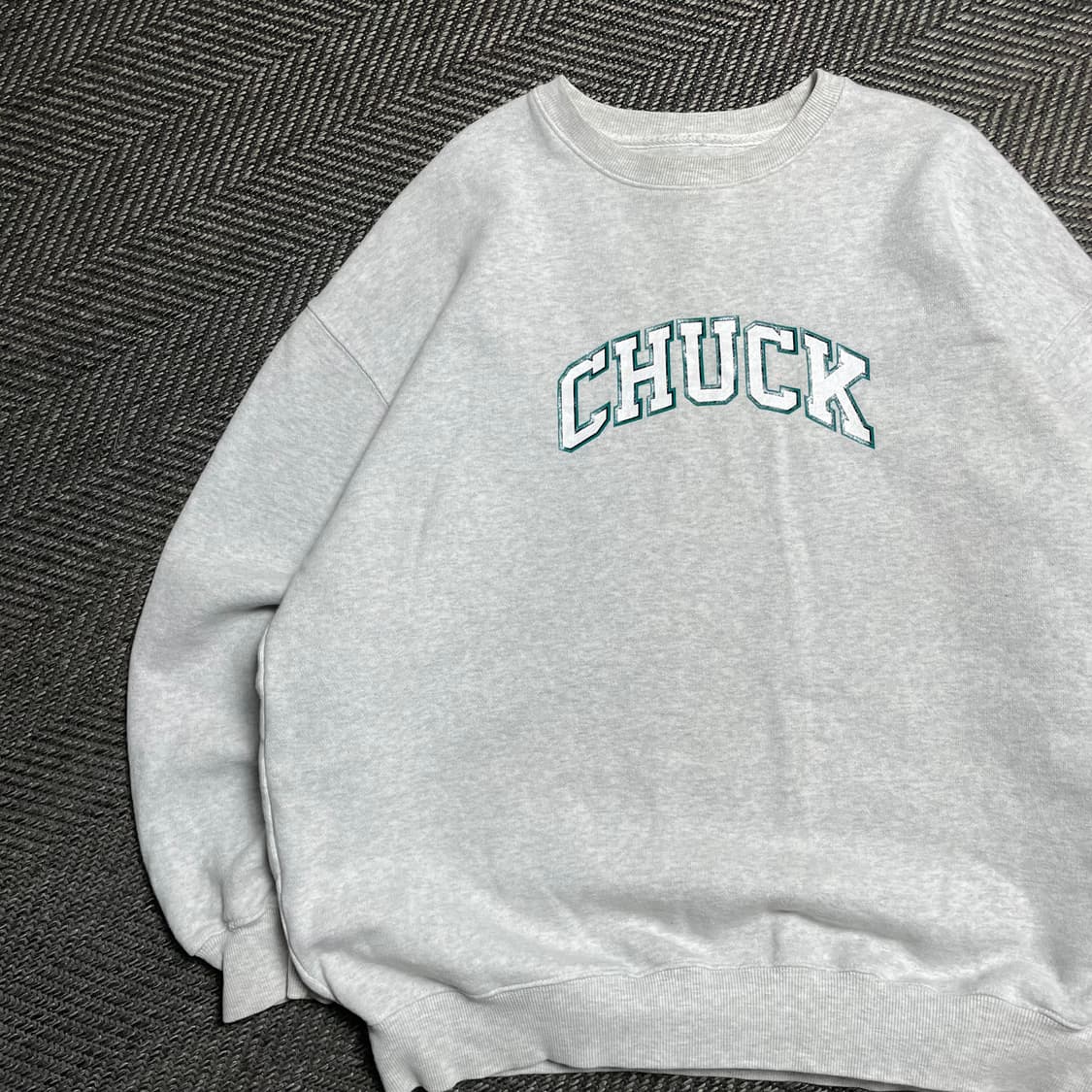 Chuck 아치로고 스웻 맨투맨 그레이o 5098 상품이미지3