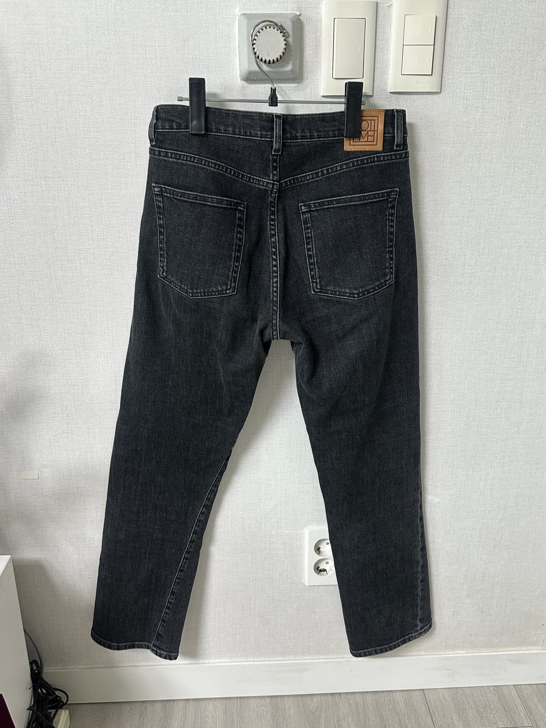 토템 트위스트 심 데님팬츠 27/32 상품이미지4