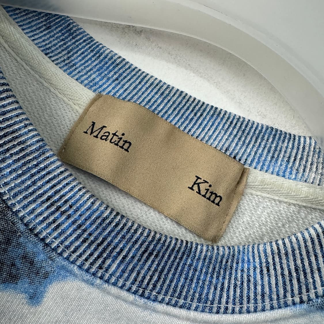 마뗑킴 클라우드 프린트 맨투맨 상품이미지2