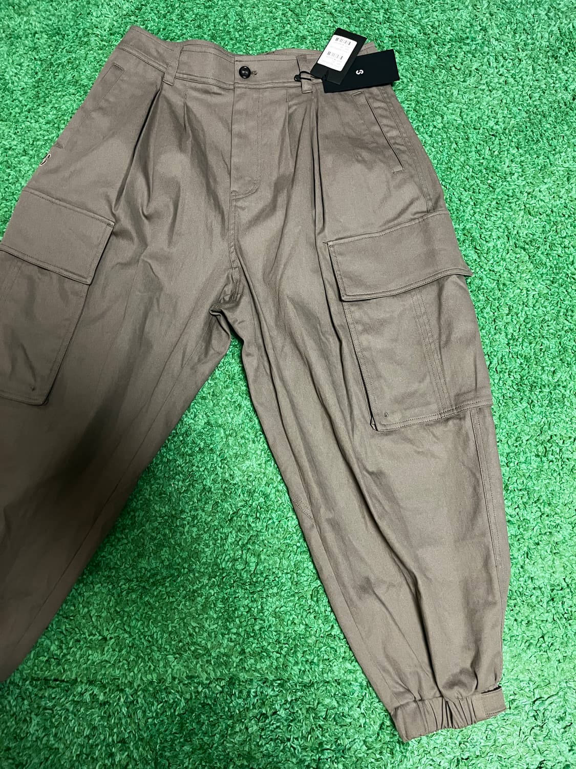 송지오옴므 그레이 카고 조거 팬츠 상품이미지2