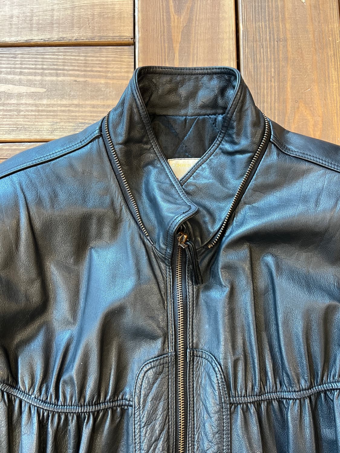 블랙 양가죽 셔링 자켓 상품이미지8