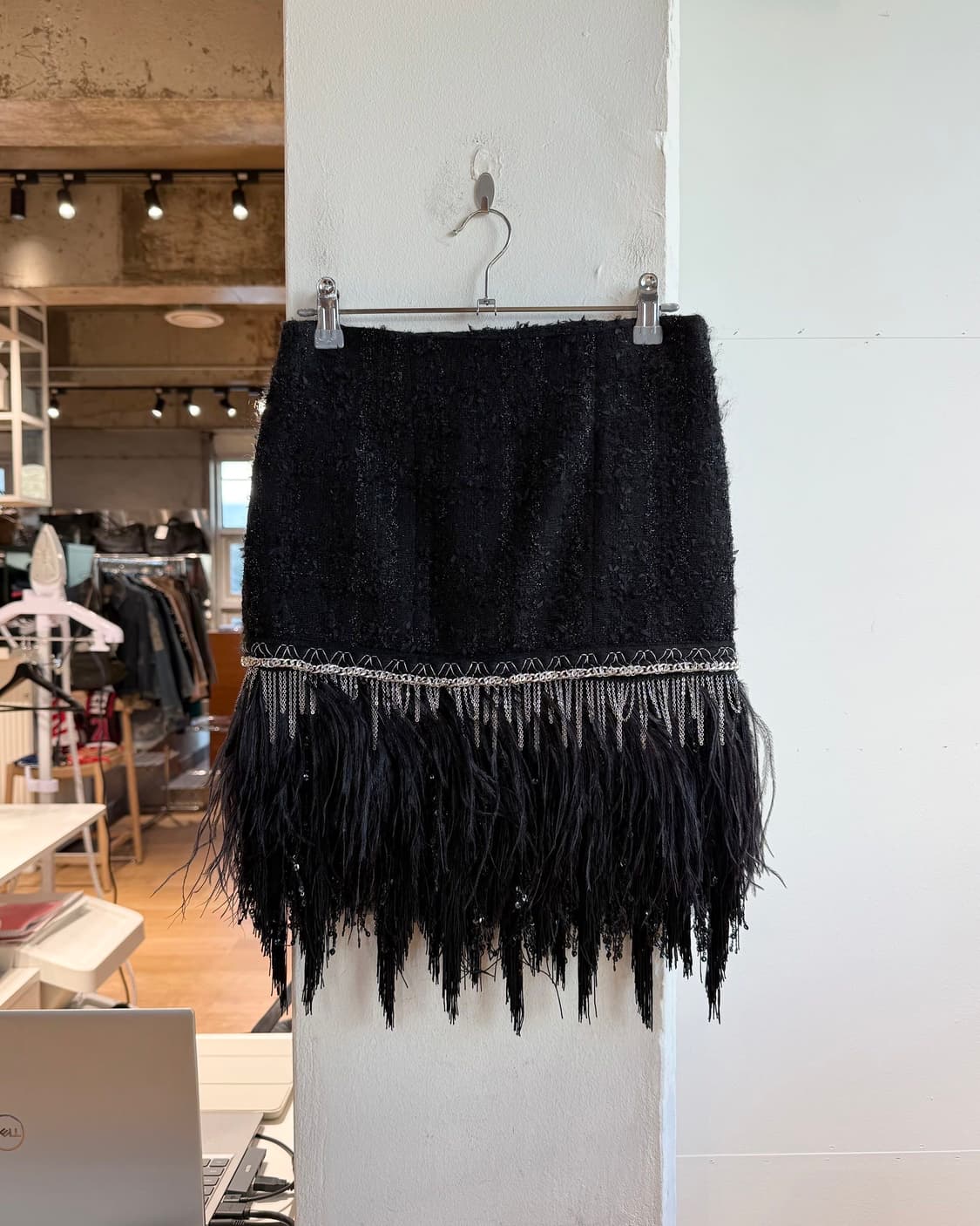 발망 블랙 트위드 미니스커트  상품이미지2