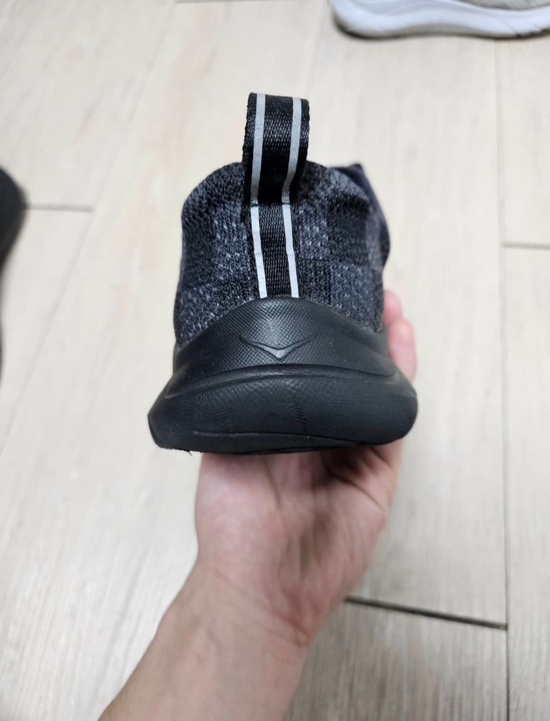 Hoka one one x 앤지니어드가먼츠 후파나 블랙 265 상품이미지3