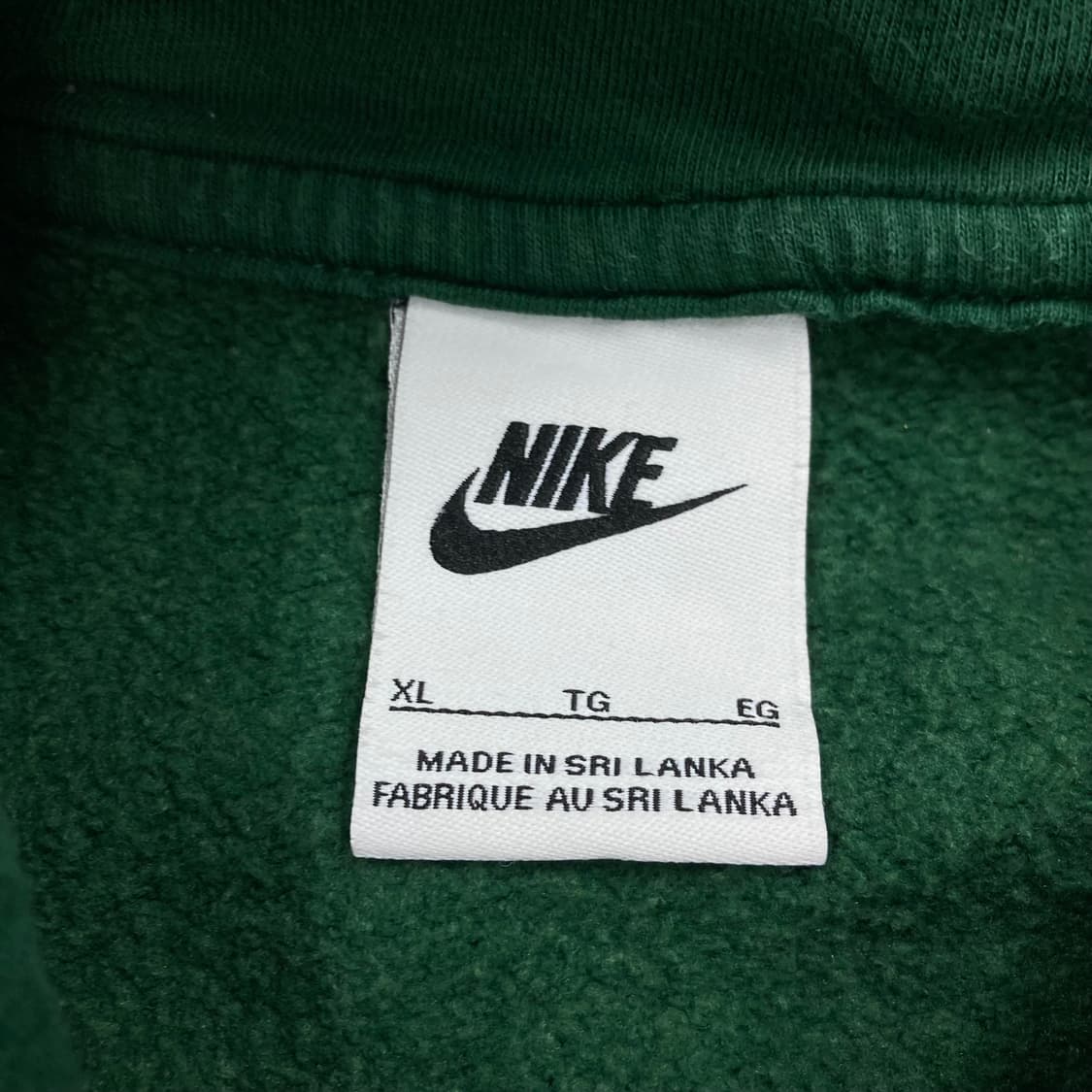 나이키 그린 컬러 퓨추라 스몰 로고 후드티 상품이미지3