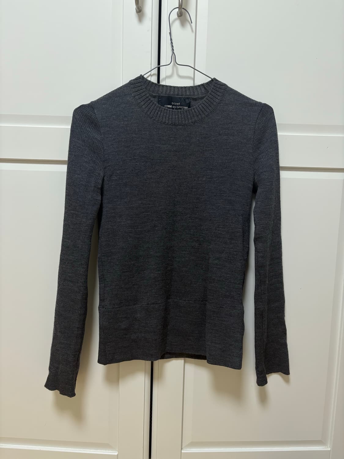 꼼데가르송 트리콧 그레이 니트 상품이미지1