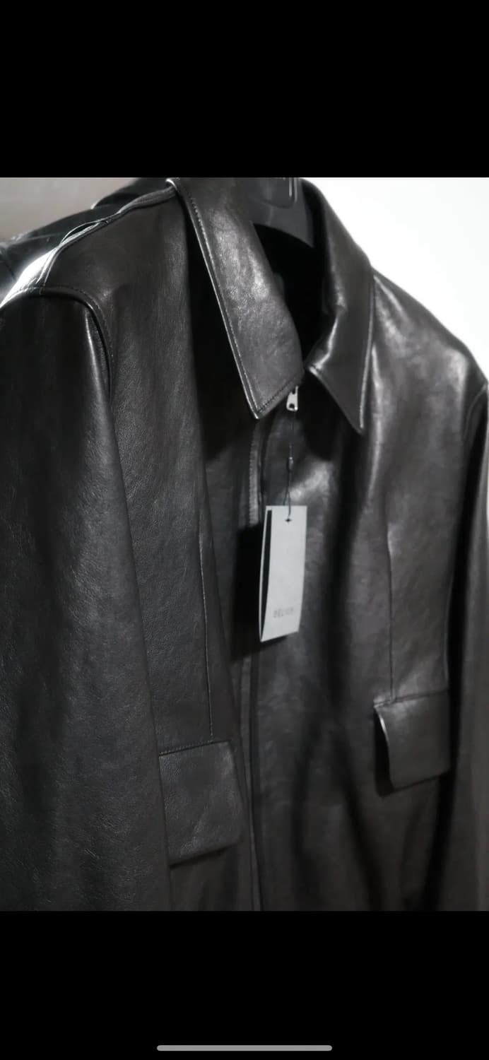 벨리에 다이에그널 레더 블루종 - 블랙 상품이미지1