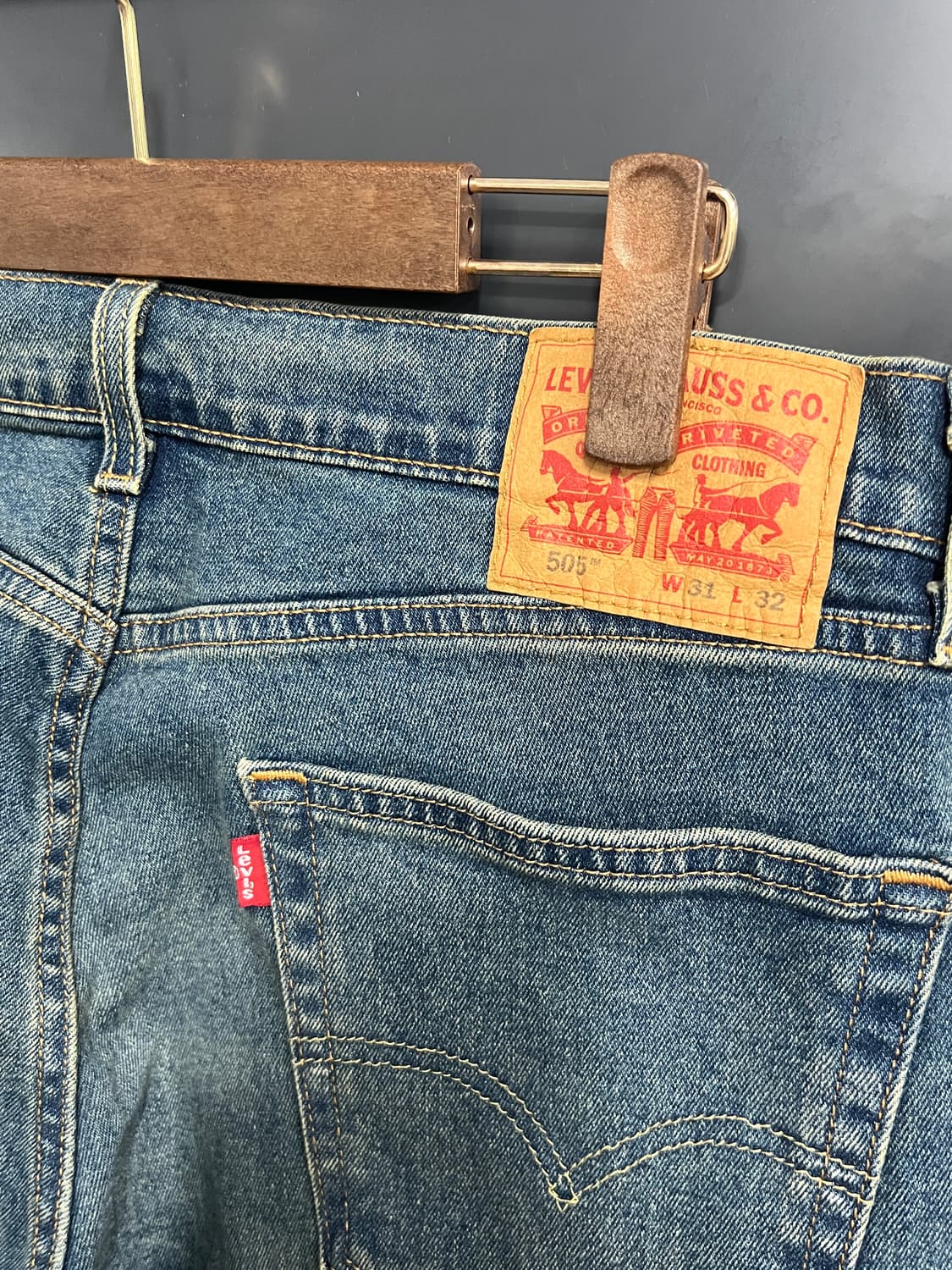 Levis 리바이스 505 레귤러 스트레이트 데님 팬츠 상품이미지3