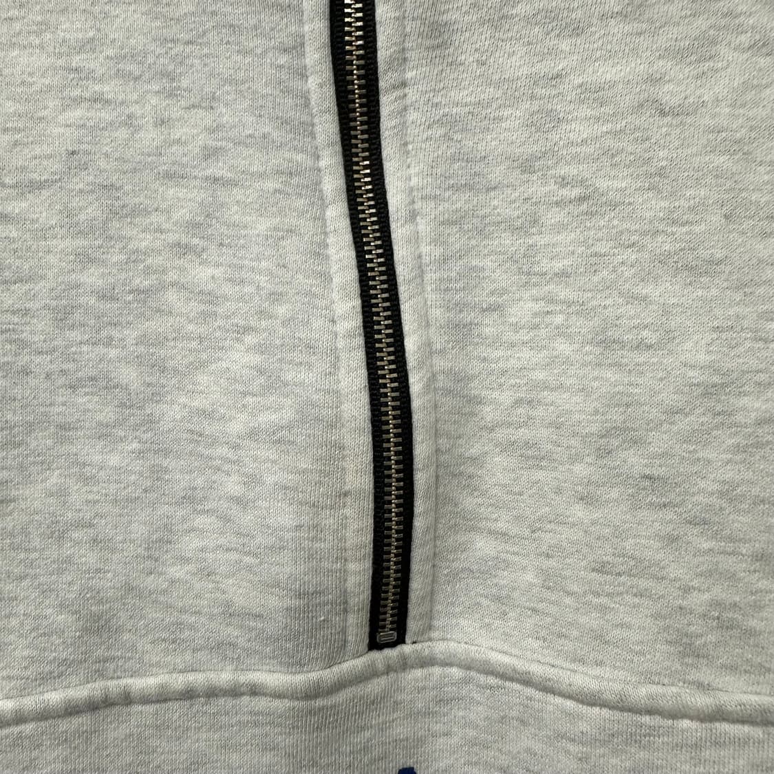 아이앱스튜디오 하프집업 스웻셔츠 상품이미지3