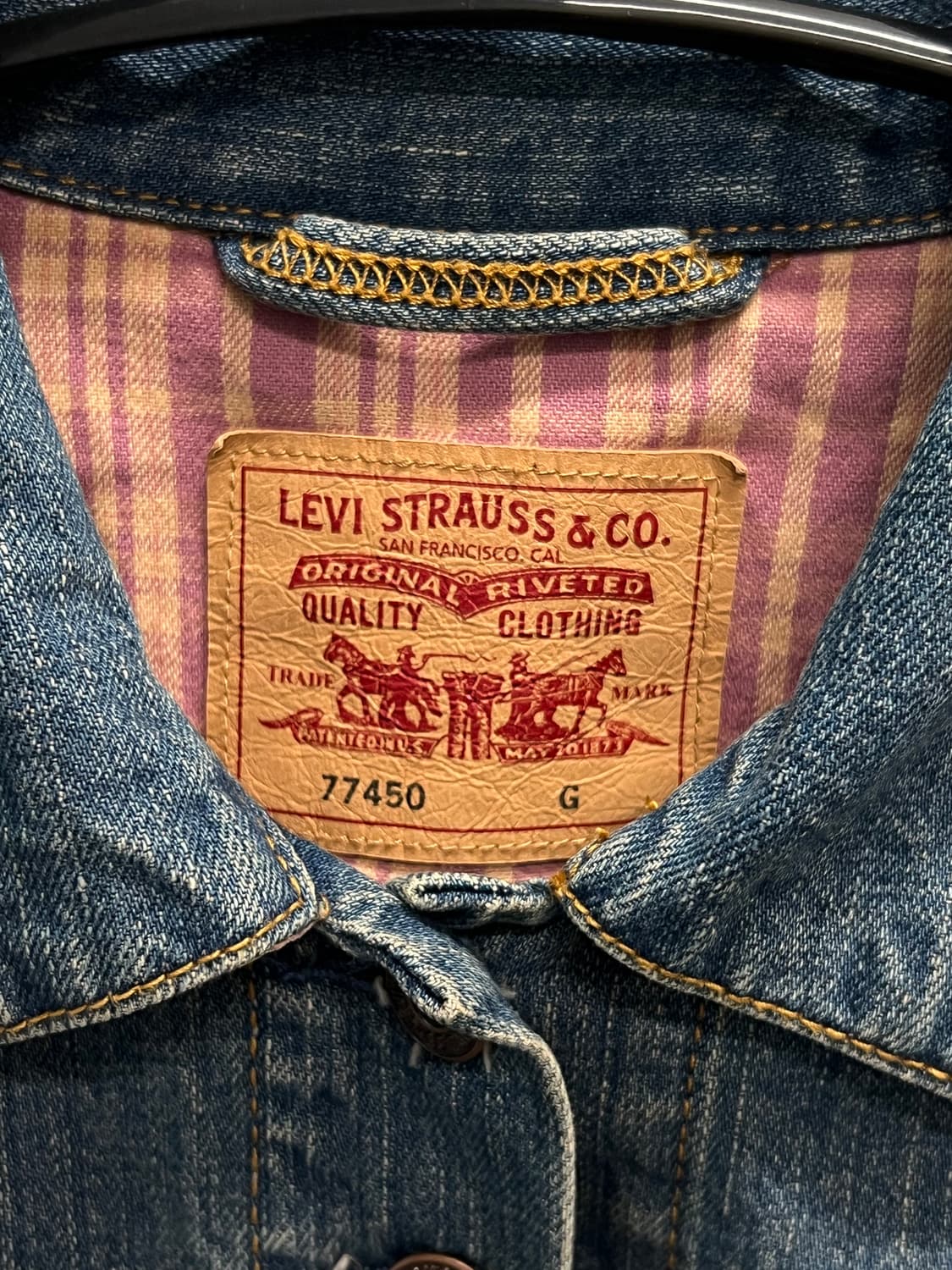 리바이스 우먼스 워시드 트러커 데님 자켓 상품이미지4