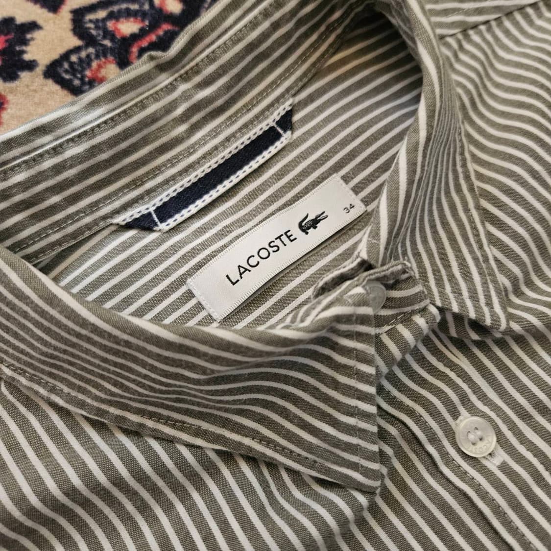 라코스테(Lacoste)시그니쳐로고 스트라이프셔츠
 상품이미지3