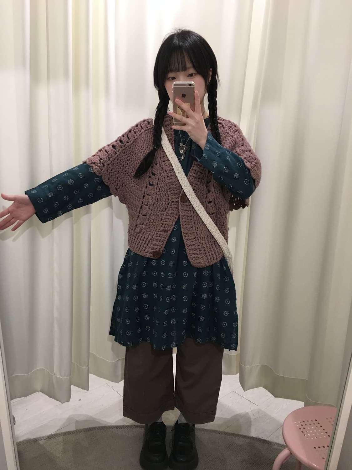 모리 레아어드 크로쉐 가디건 상품이미지3