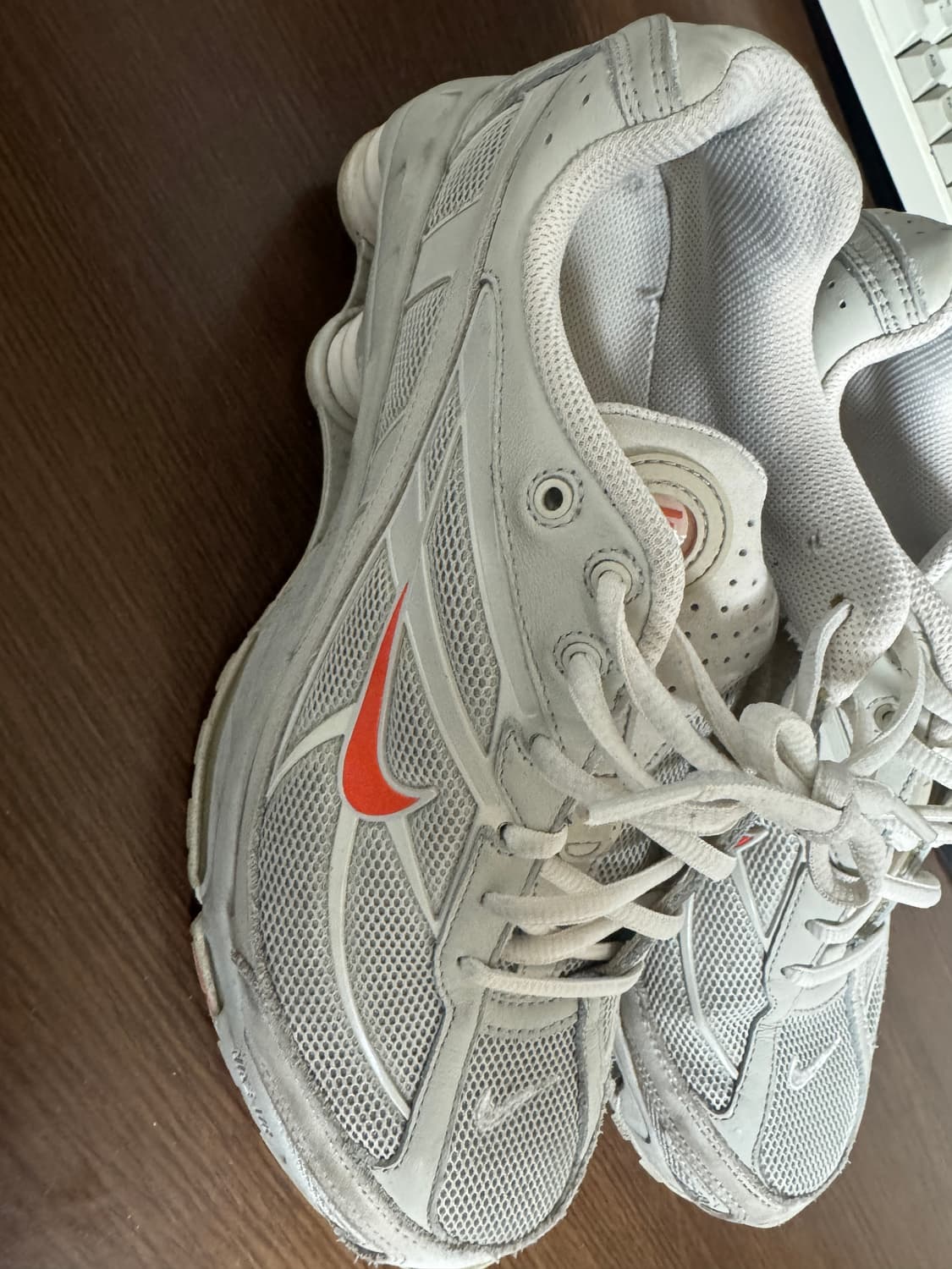 나이키 shox 샥스 화이트 270 상품이미지2