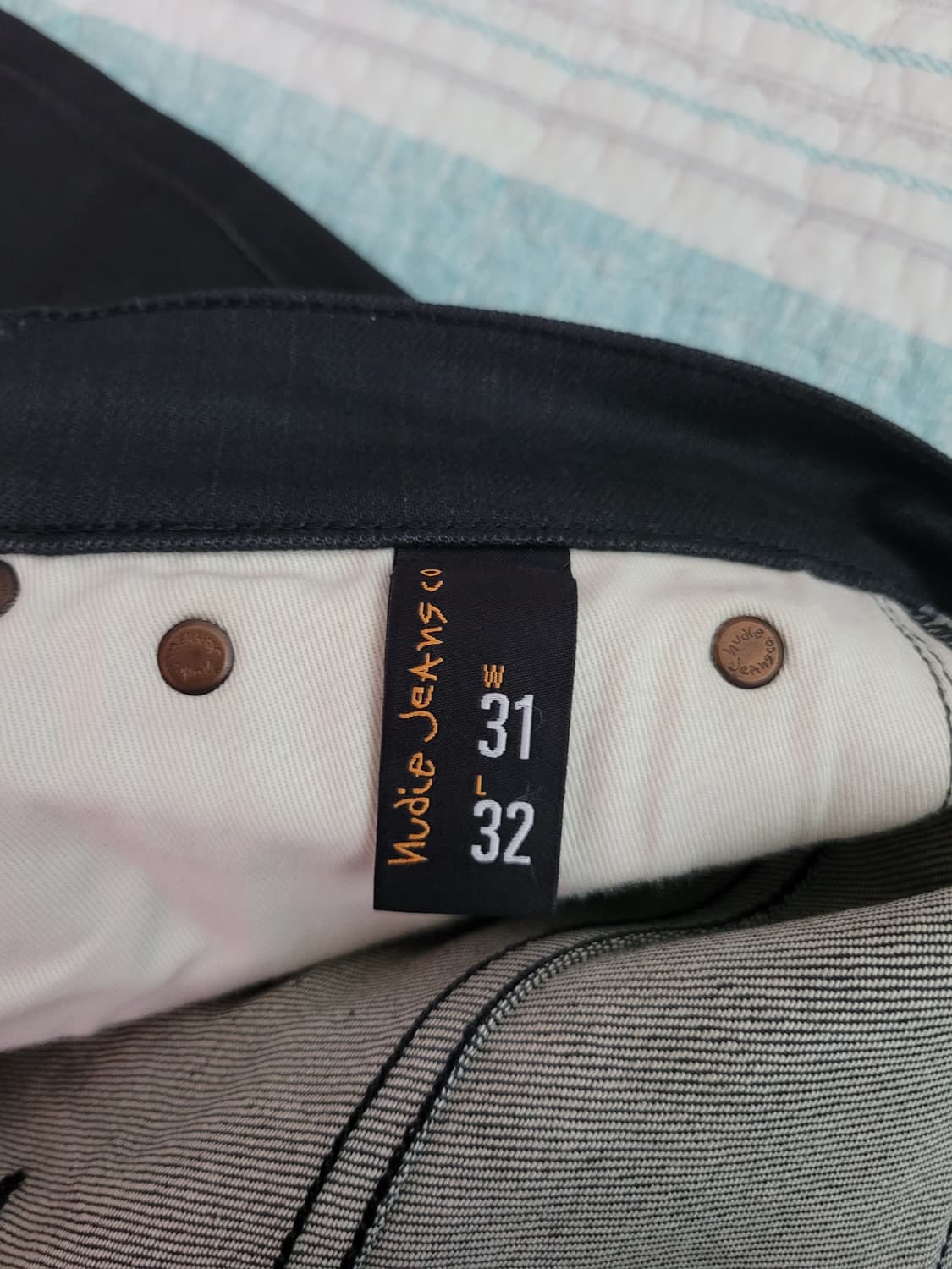 누디진 nudie jean 씬핀 드라이다크마인드 블랙코팅진 30사이즈 상품이미지3