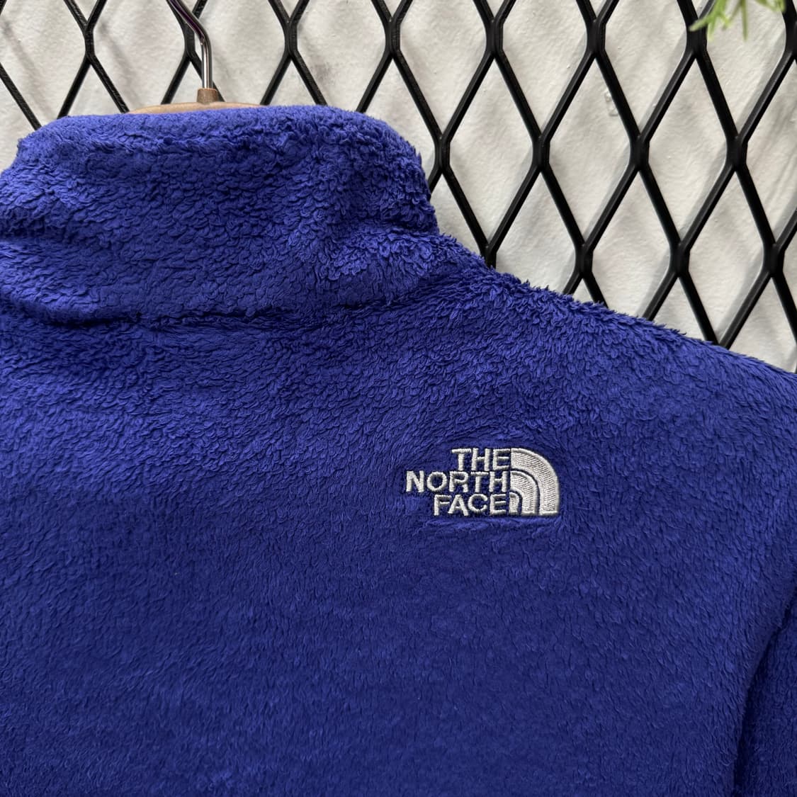 노스페이스 우먼스 하이로프트 플리스 자켓 전후면 로고 포인트 퍼플 상품이미지6