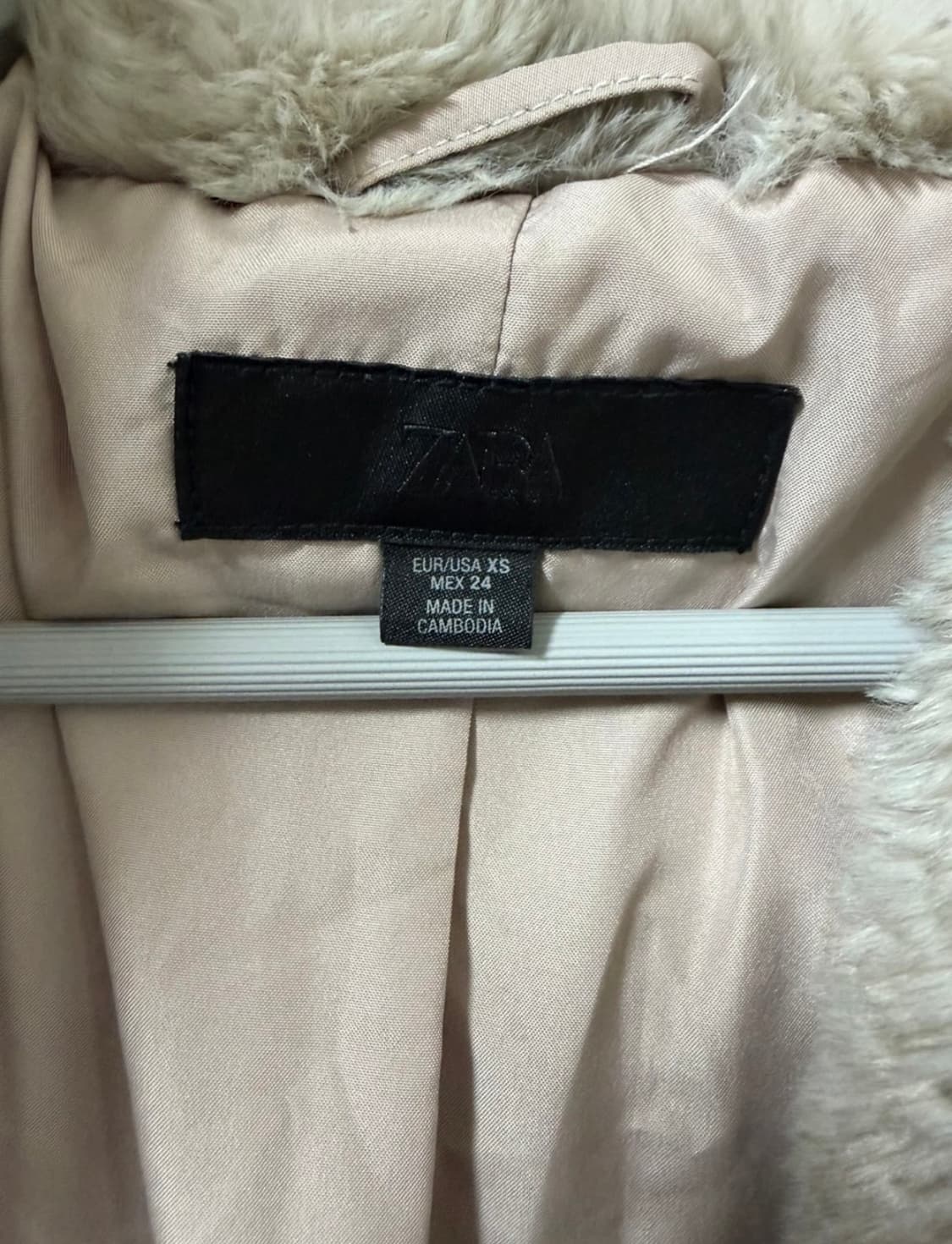 자라 숏 퍼 후드 밍크 코트 상품이미지3