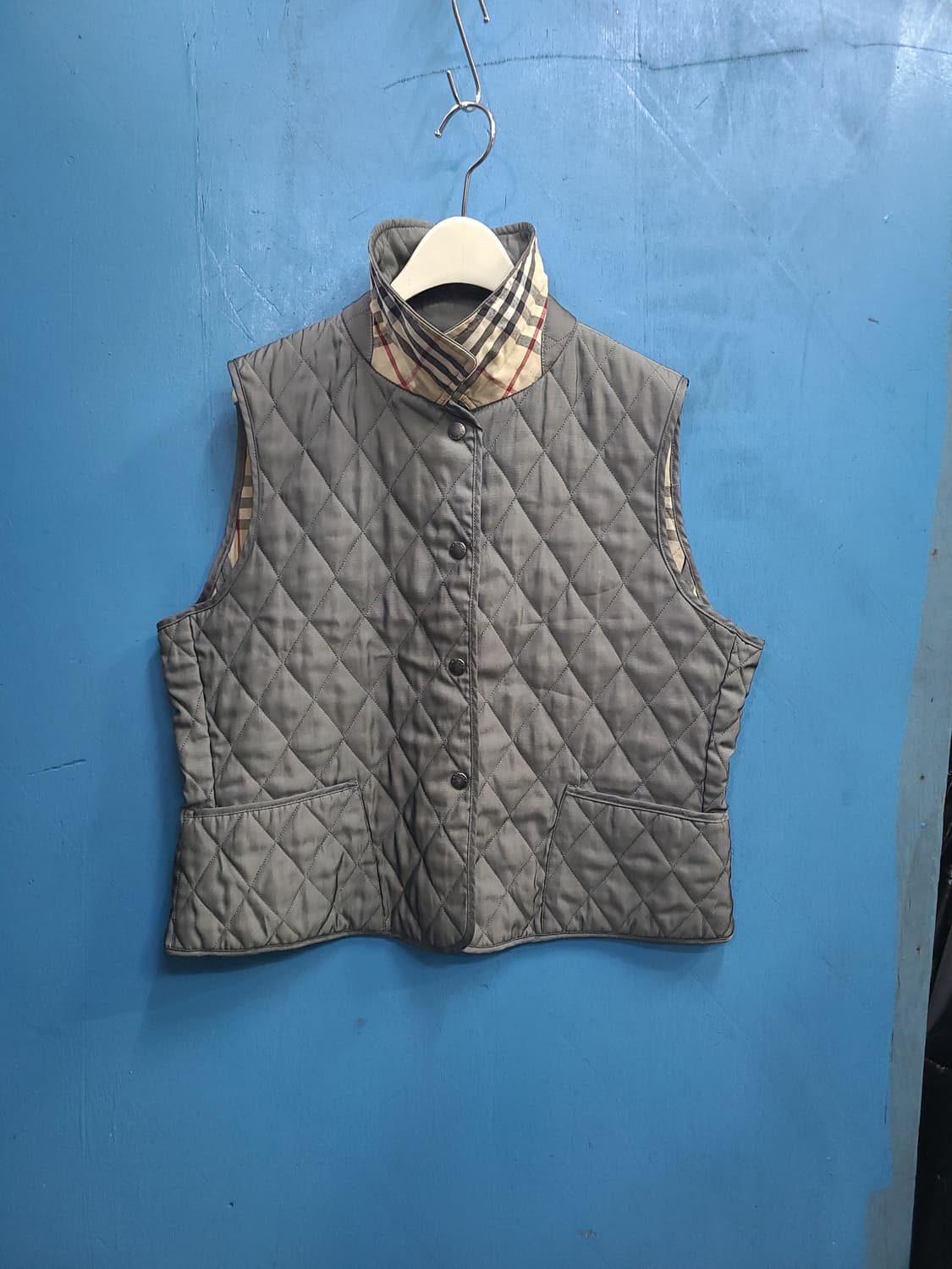 버버리 퀼팅패딩조끼 상품이미지4