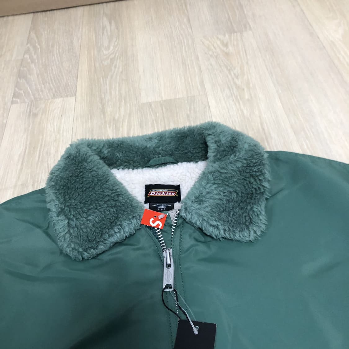 (L) 새상품 슈프림 SUPREME X 디키즈 23 FW 퍼 봄버 자켓 상품이미지7