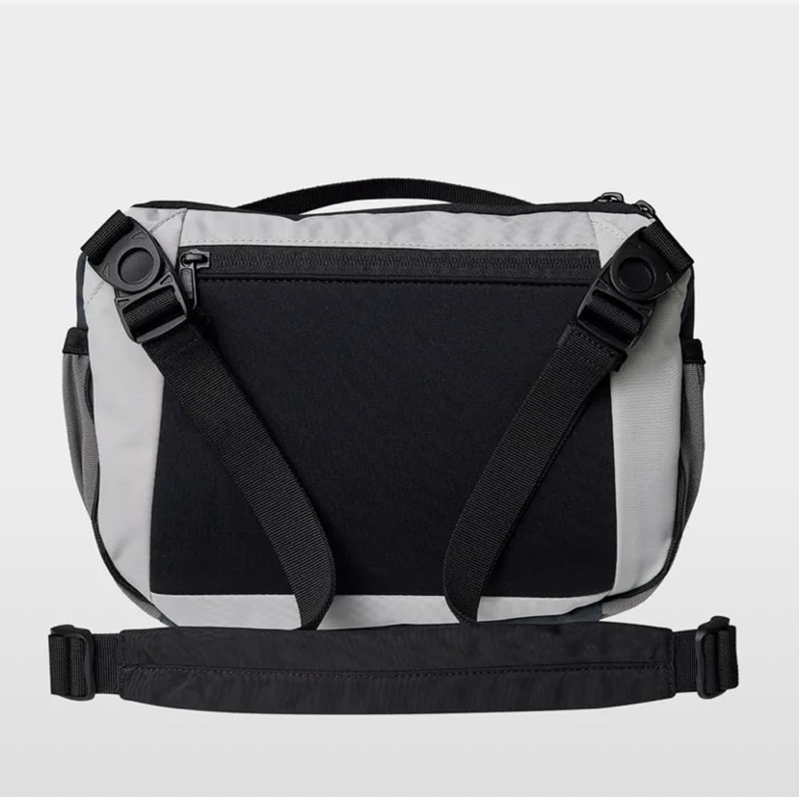 살로몬 몽트 크로스 바디백 새상품 상품이미지5