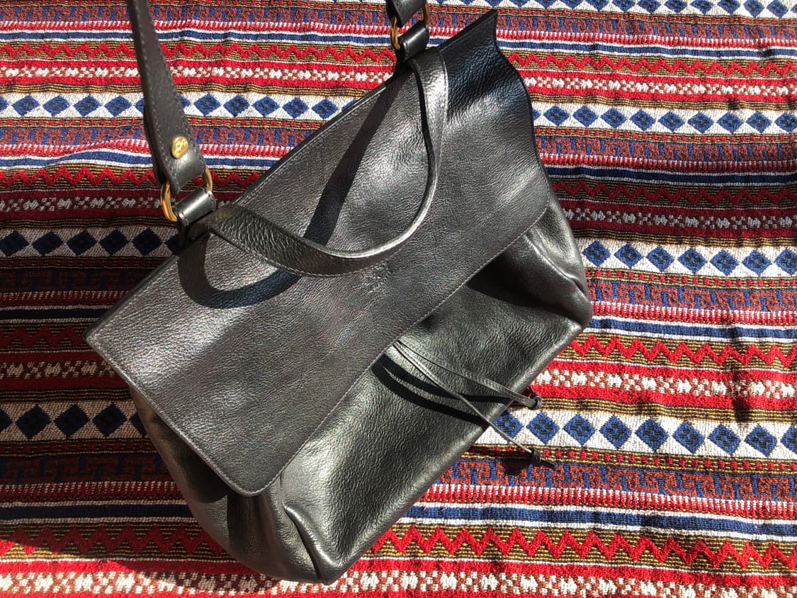 일비종떼 레더 블랙 숄더백 상품이미지8